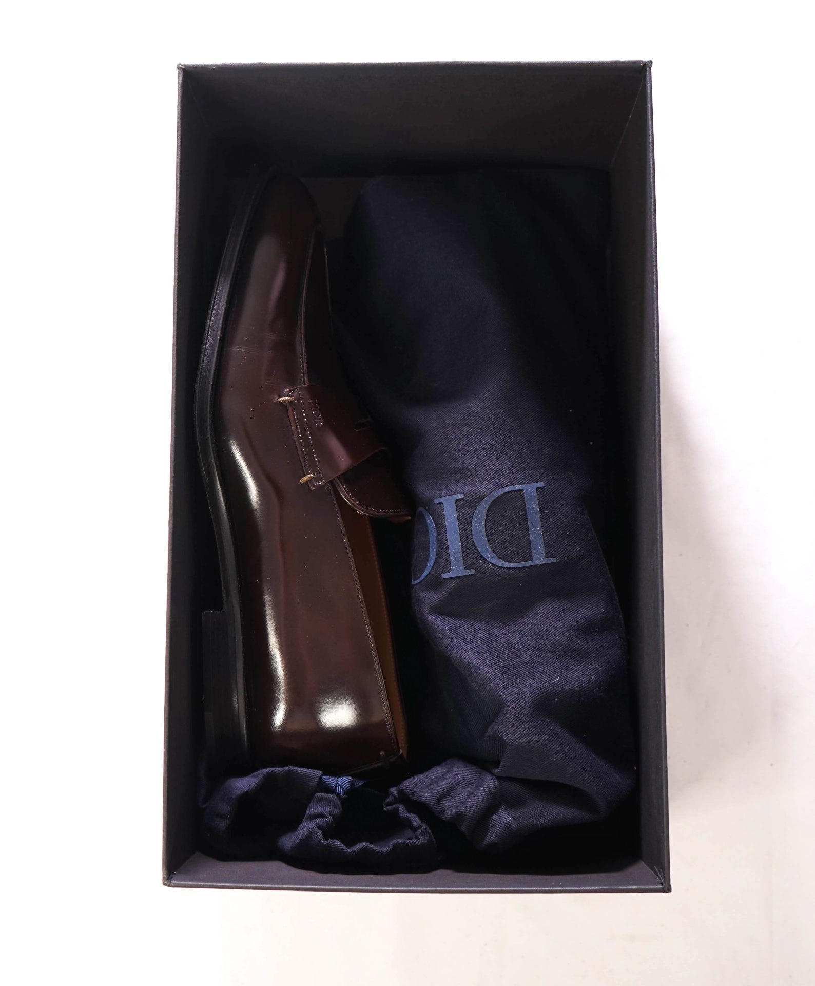 $1,150 DIOR - Oxblood Patent Leather Penny Loafers - US 8 (41EU)
