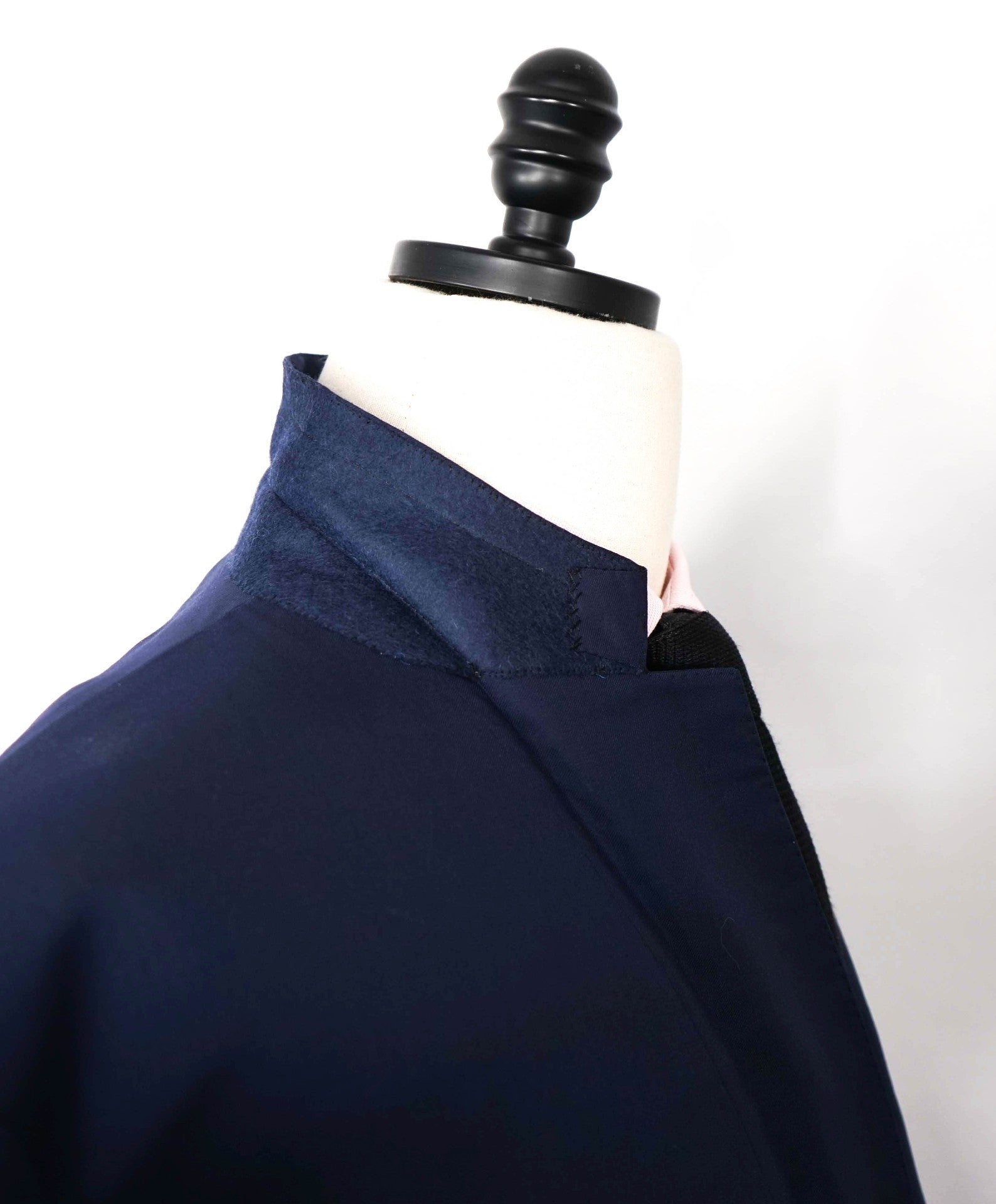 $4,800 BRIONI - "COLOSSEO" Solid Navy Super 160's Wool - 54R US