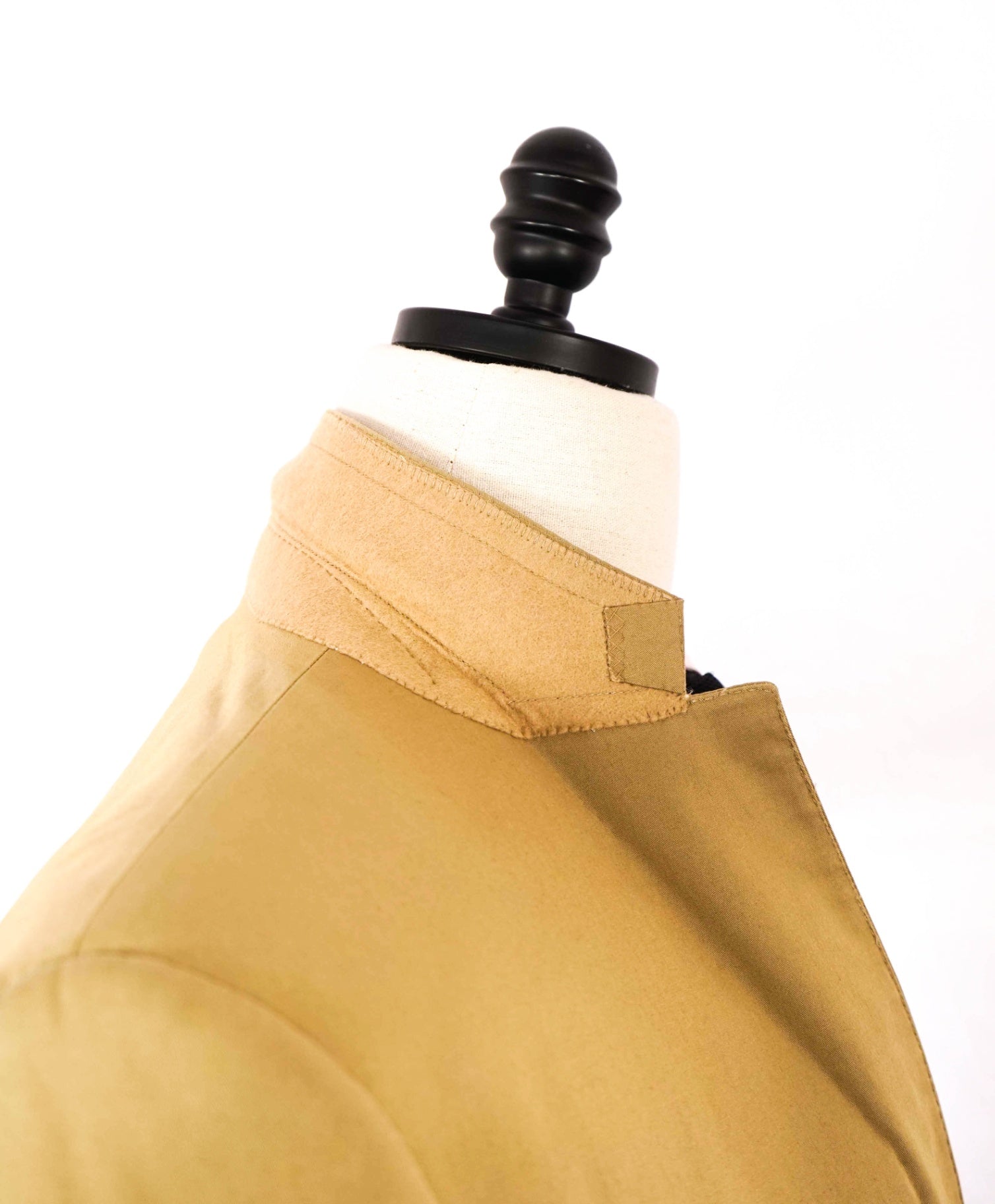 $2,495 RALPH LAUREN PURPLE LABEL - "ANTHONY" Khaki Cotton - 42L