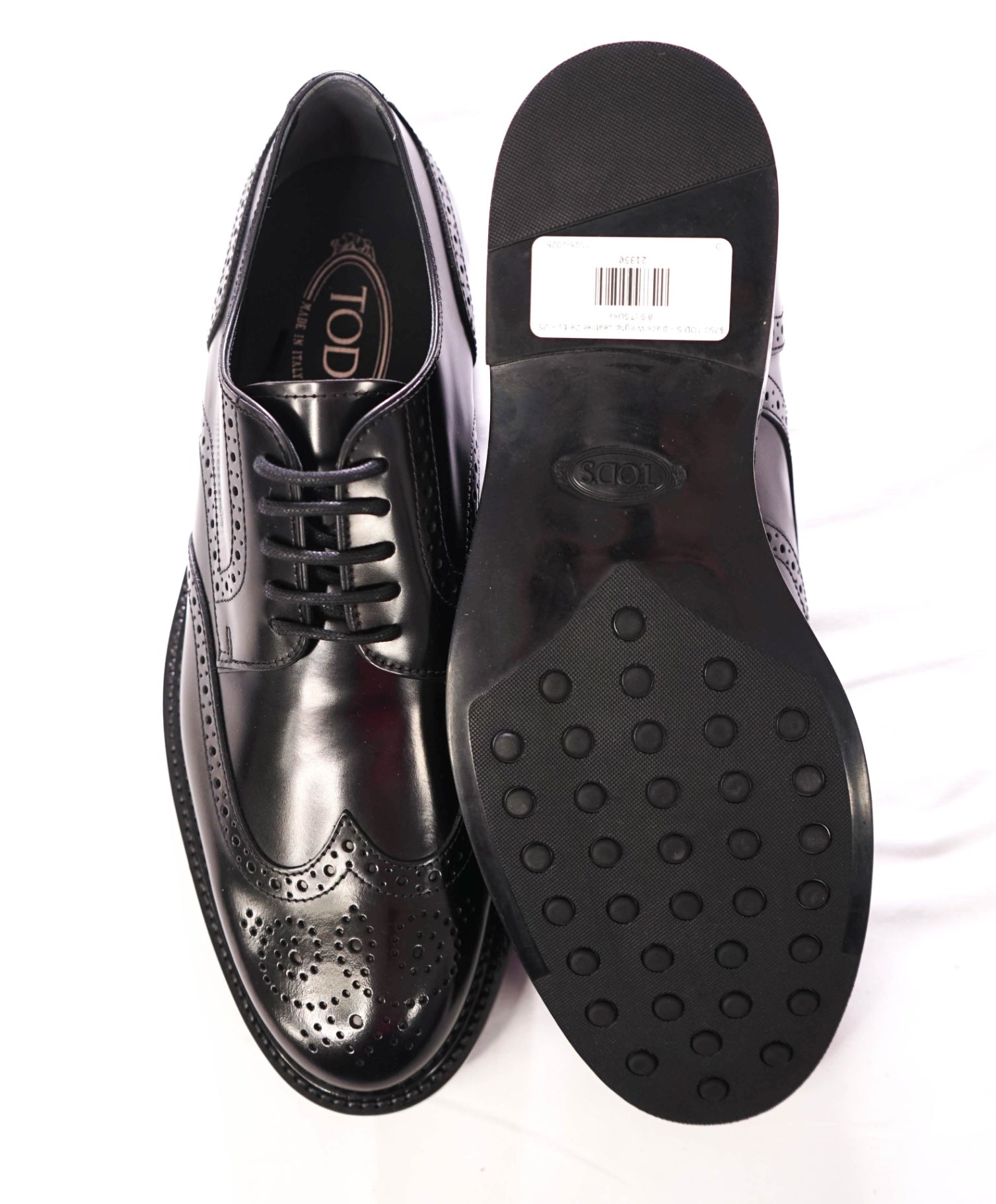 $750 TOD'S - Black Wingtip Leather Derby - US 8.5 (7.5UK)