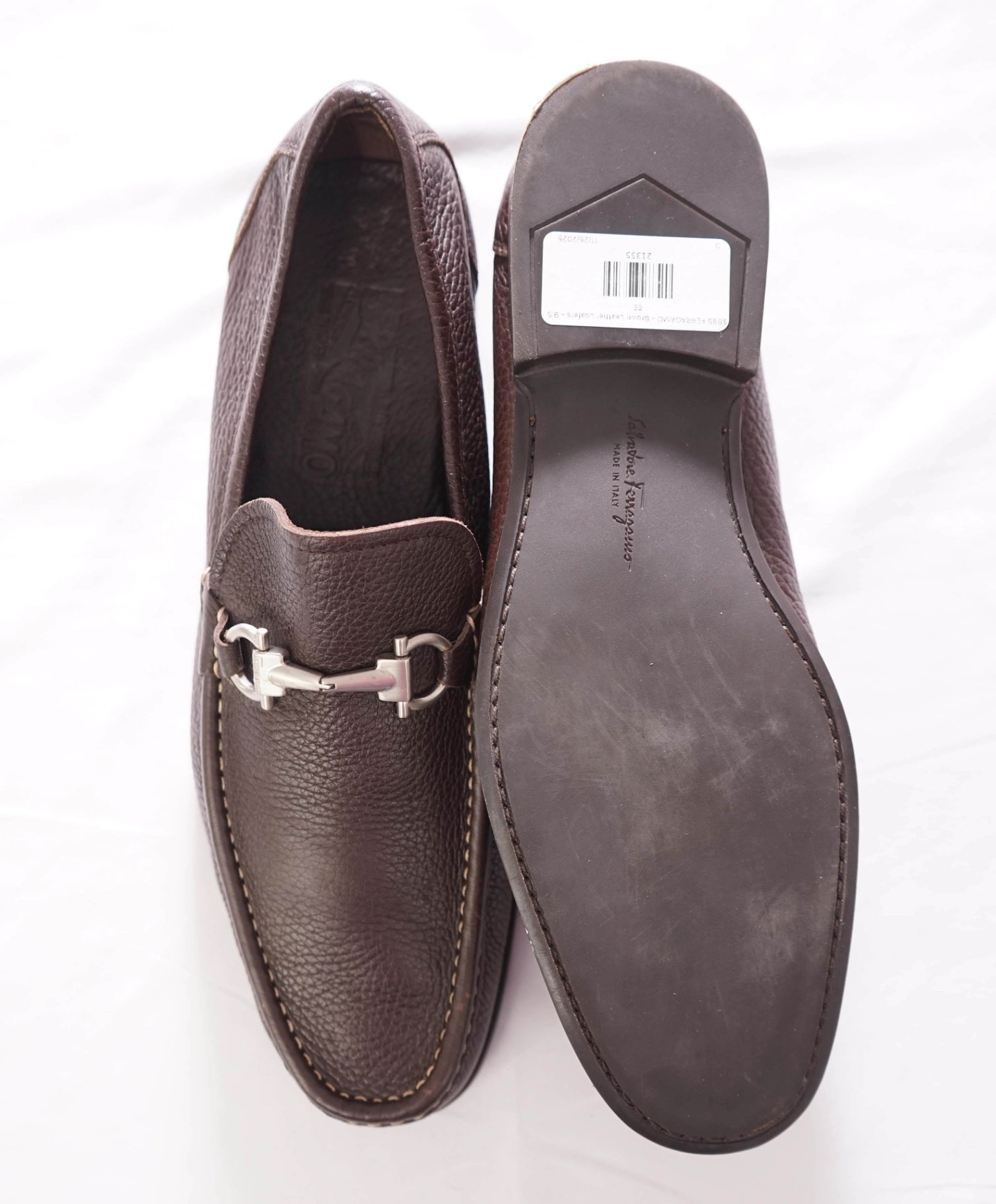 $895 FERRAGAMO - "MAGNIFICO" Brown Leather Loafers - 9.5 EE