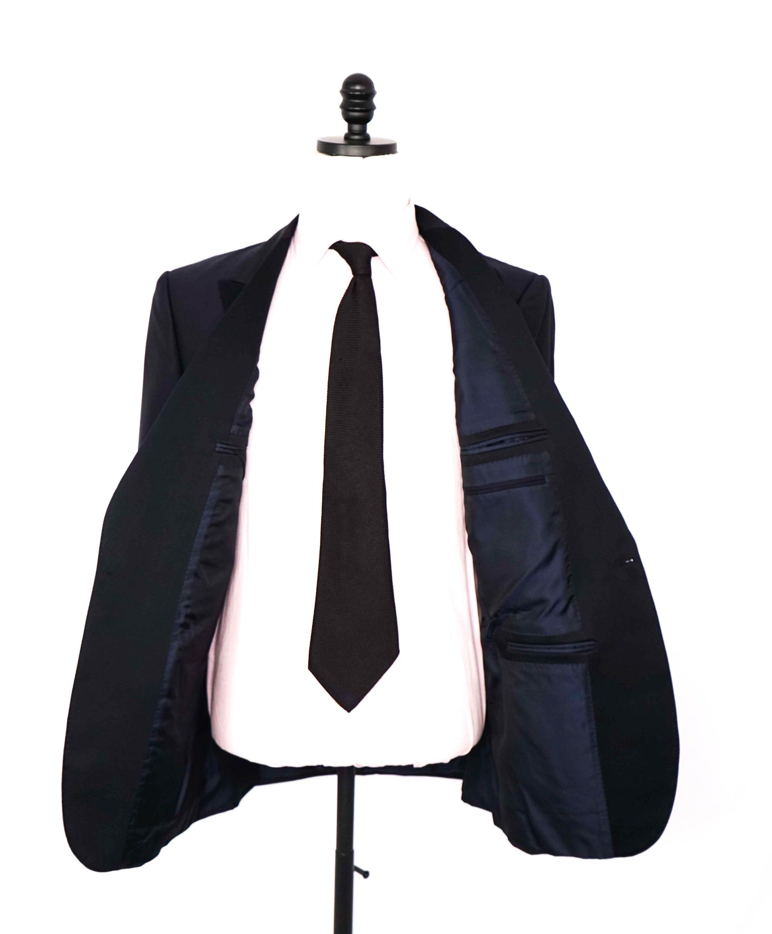 $3,295 ZEGNA - Navy Peak "TROFEO 600" Wool/Silk Dinner Jacket - 42R