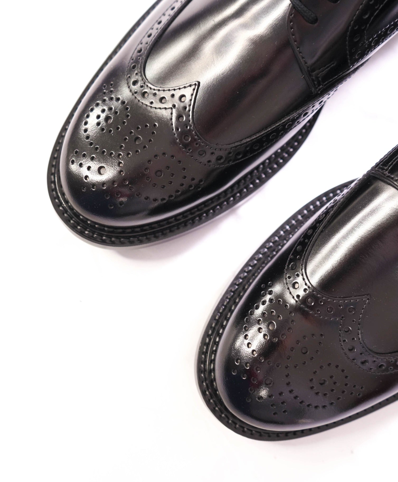 $750 TOD'S - Black Wingtip Leather Derby - US 8.5 (7.5UK)