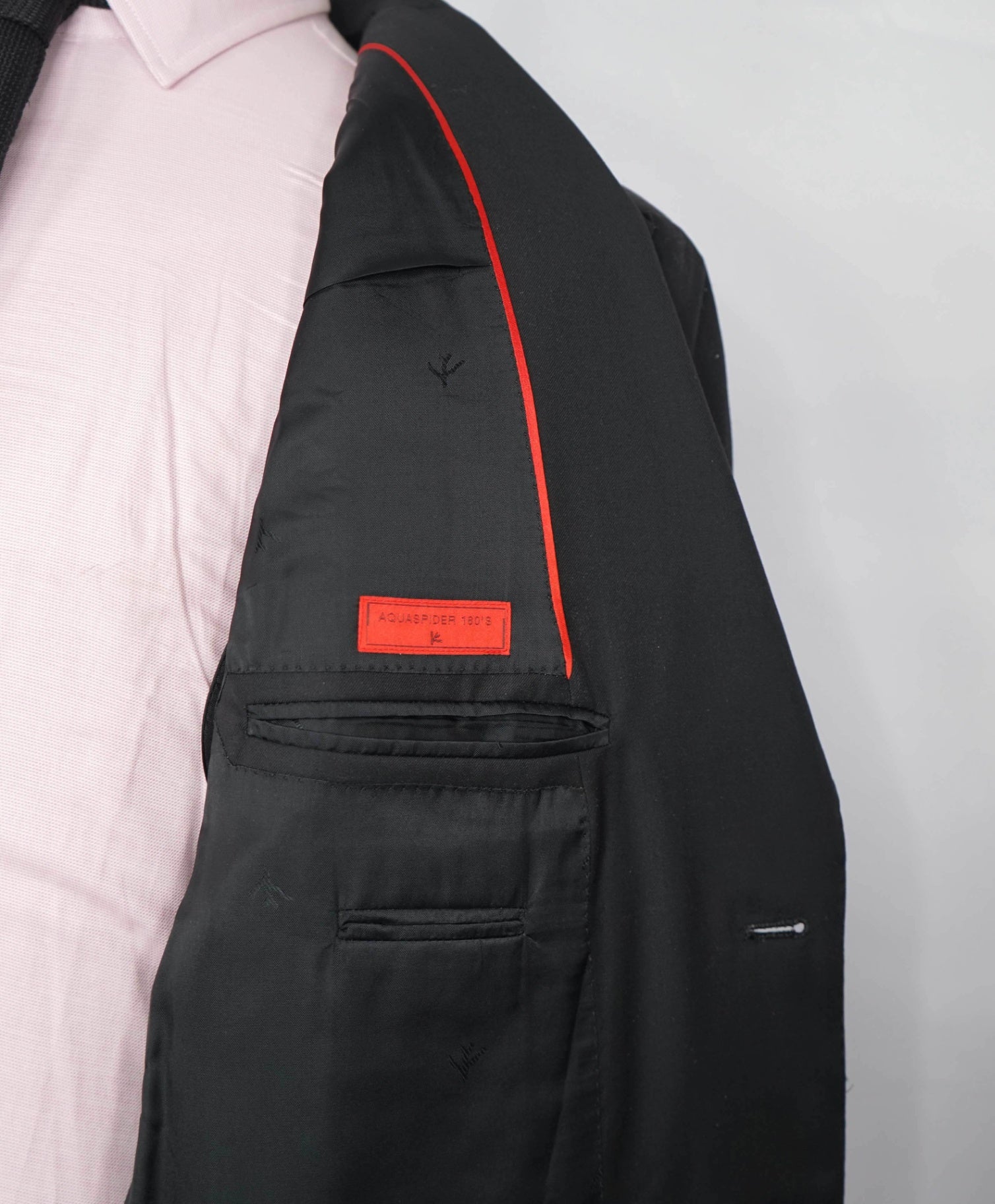 $2,995 ISAIA - *CLOSET STAPLE* 160's Black Notch Lapel Blazer - 46R