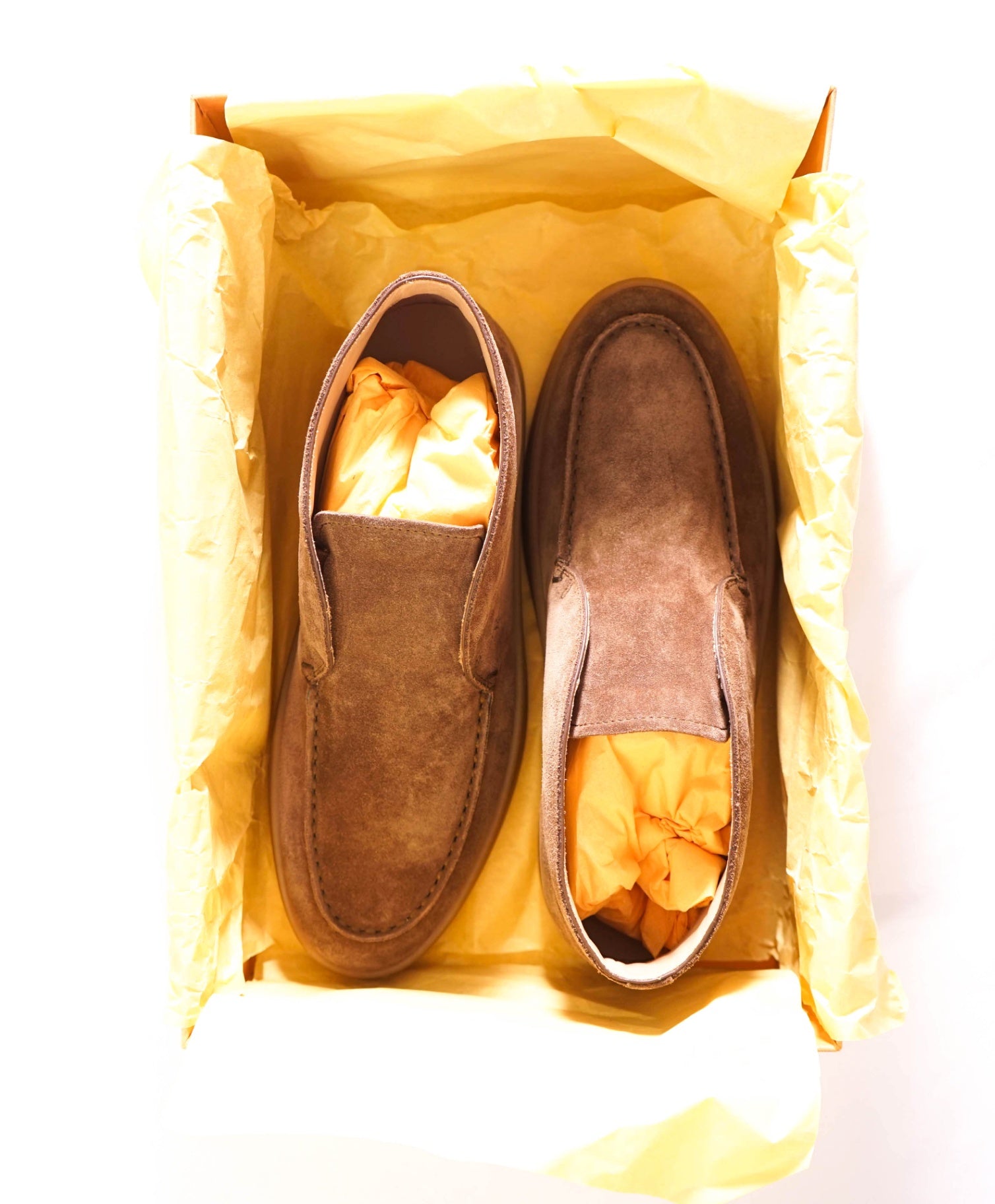 $750 TOD'S - "SUMMER WALK" Brown Suede Chukka - US 8 (UK7)