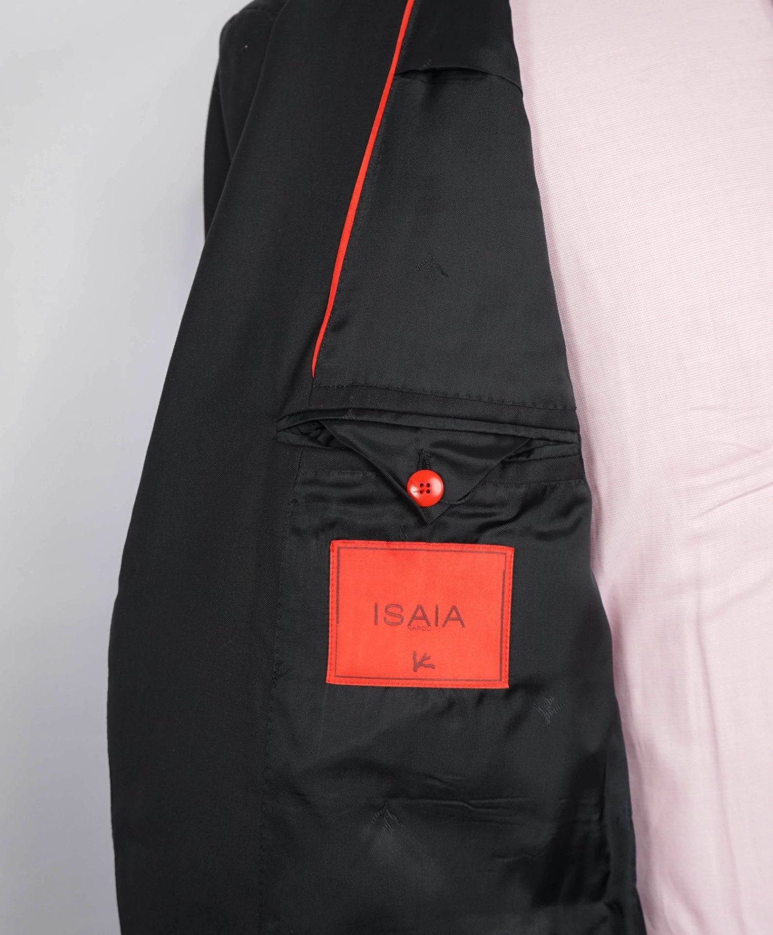 $2,995 ISAIA - *CLOSET STAPLE* 160's Black Notch Lapel Blazer - 46R