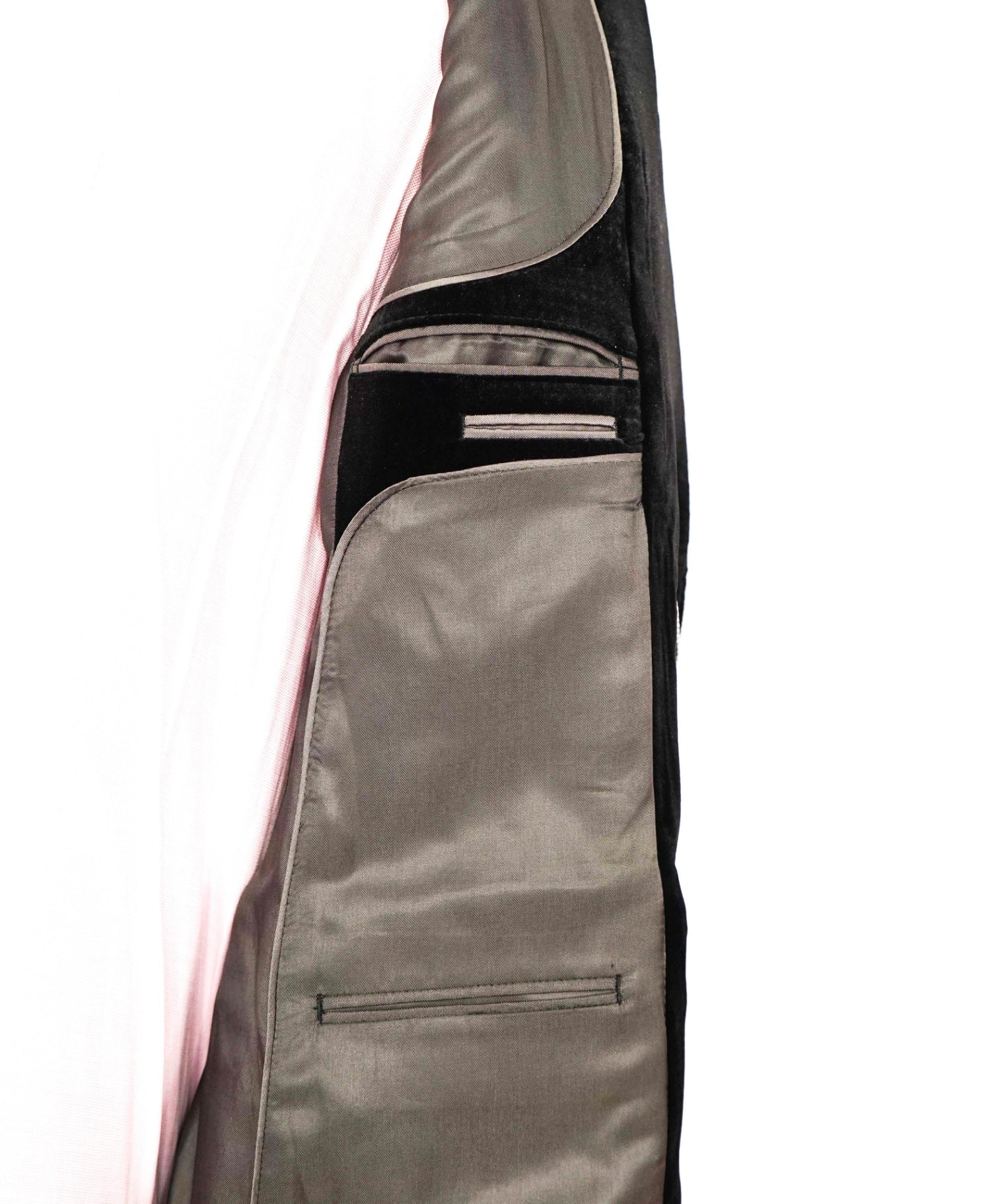 $2195 ARMANI COLLEZIONI - Textured Black Velvet Blazer - 36R