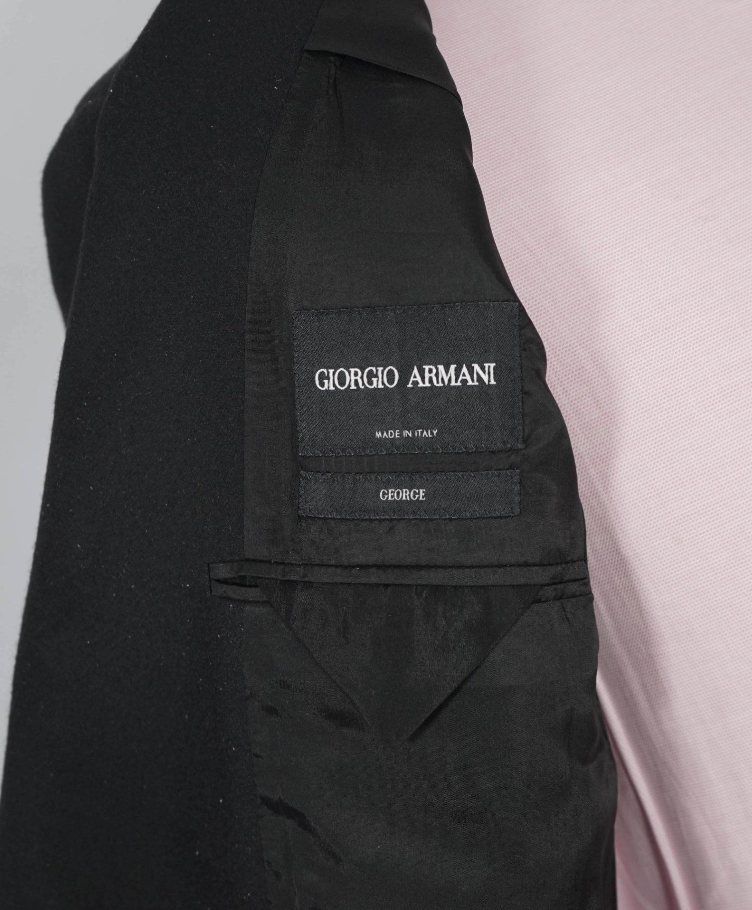 $3,900 GIORGIO ARMANI - Solid Black 96% Cashmere Blazer - 42R