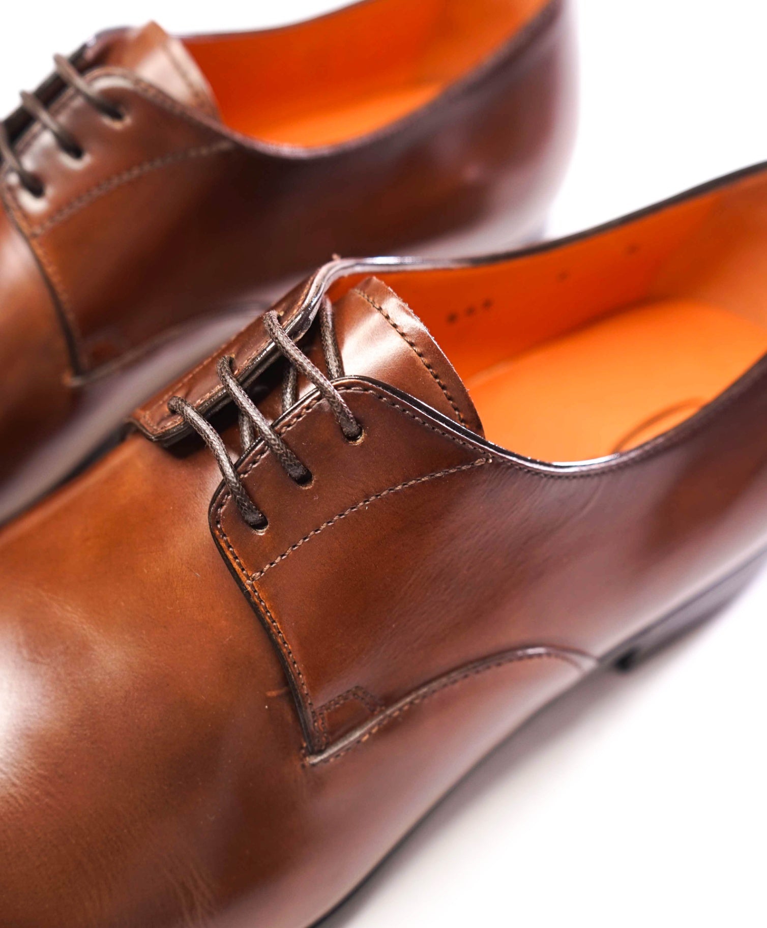 $750 SANTONI - 3-Eylet Patina Brown Leather Derby - US 9 (UK8)