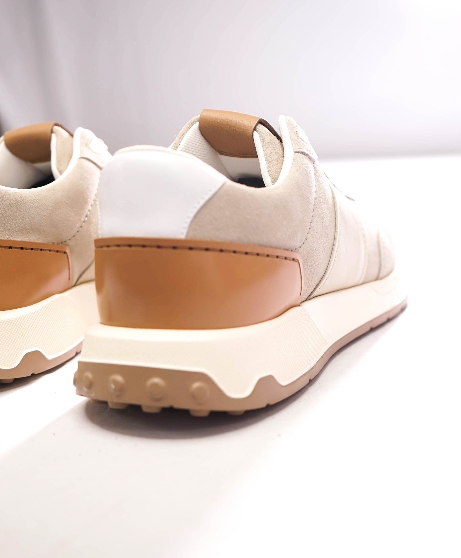 $975 TOD'S - Beige Ivory Gray Suede/Leather Sneakers - US 10 (9UK)