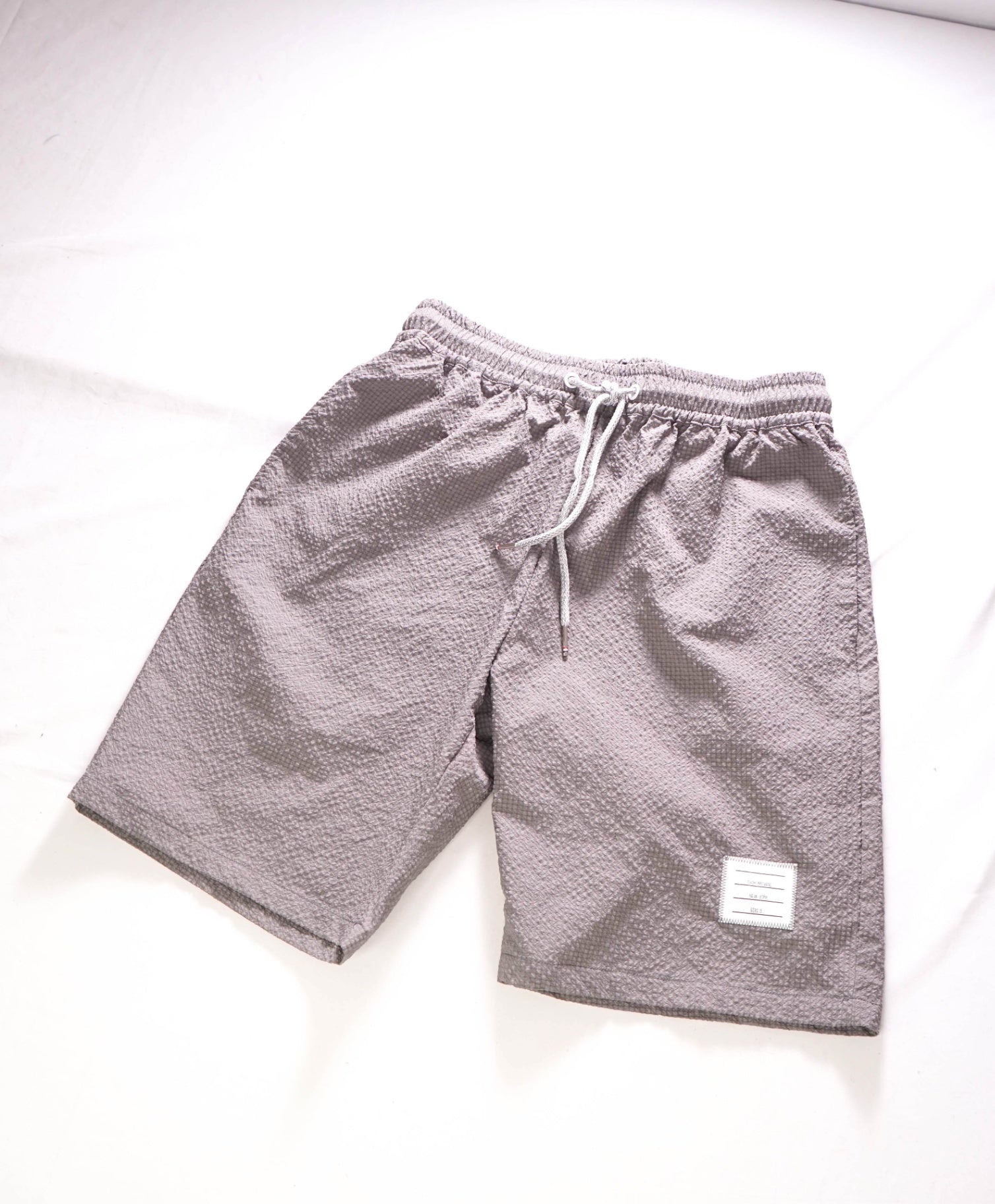 $950 THOM BROWNE - Micro Check Gray Cotton Seersucker Shorts - 32W