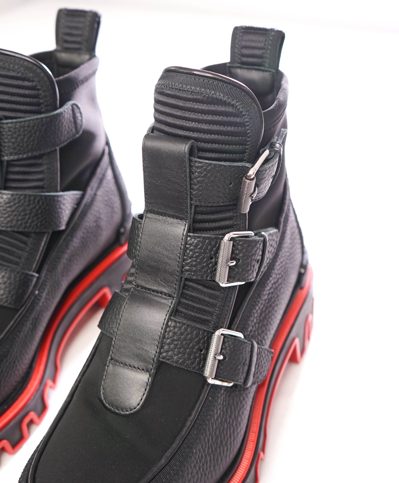 $1,595 CHRISTIAN LOUBOUTIN - DUNE Black Leather Boots - US 10 (43EU)