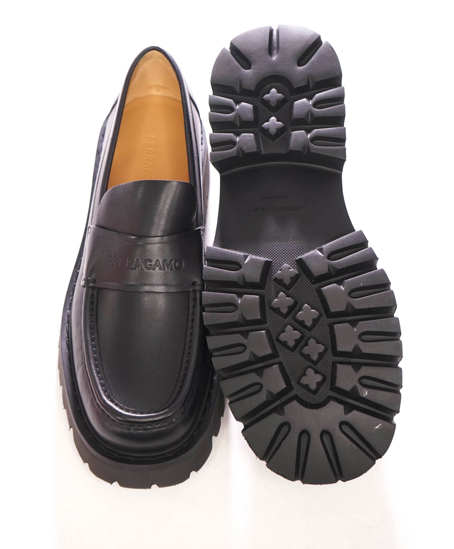 $995 FERRAGAMO - Leather Black "FERGAL" Lug Sole Loafers - 11 EE