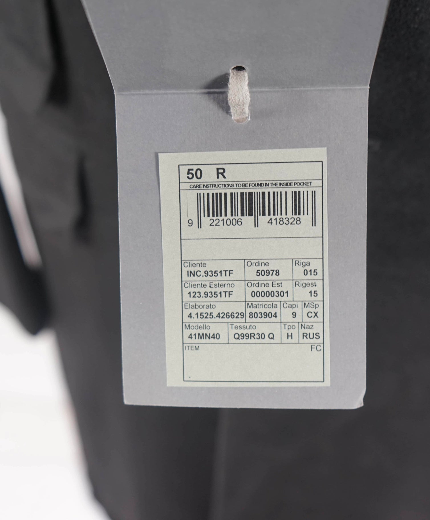 $7,990 TOM FORD - Solid Black 100% Cashmere Top Coat - 40R