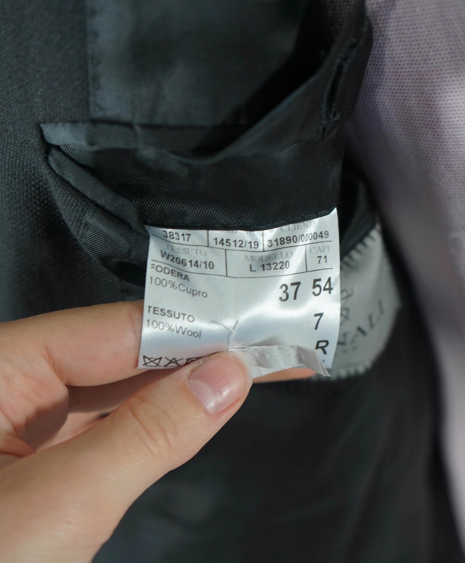 $1,895 CANALI - "TRAVEL WATER RESISTANT" Black Wool Blazer - 44R