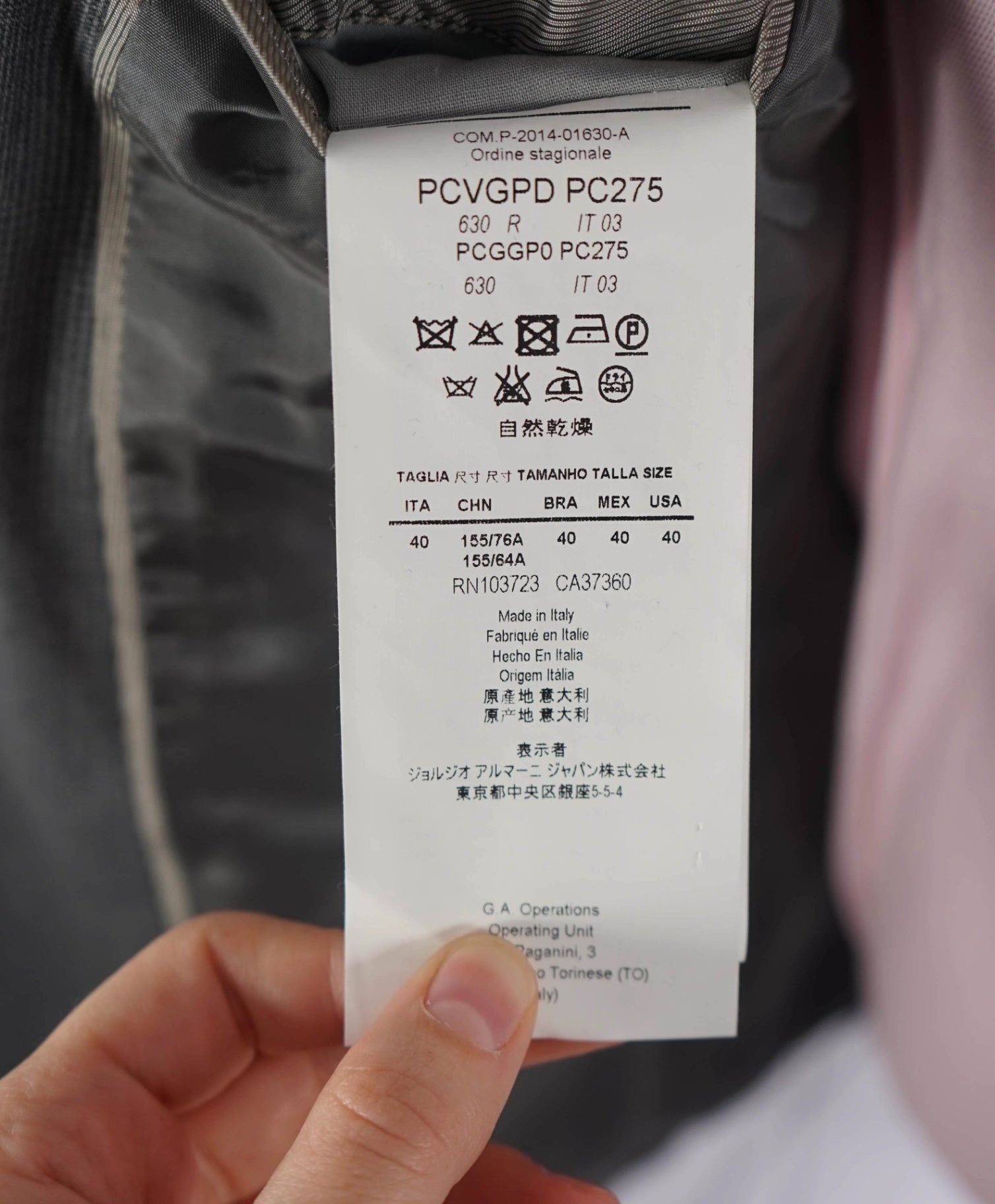 $1,995 ARMANI COLLEZIONI - Gray Plaid Wool "G LINE" Suit - 40R