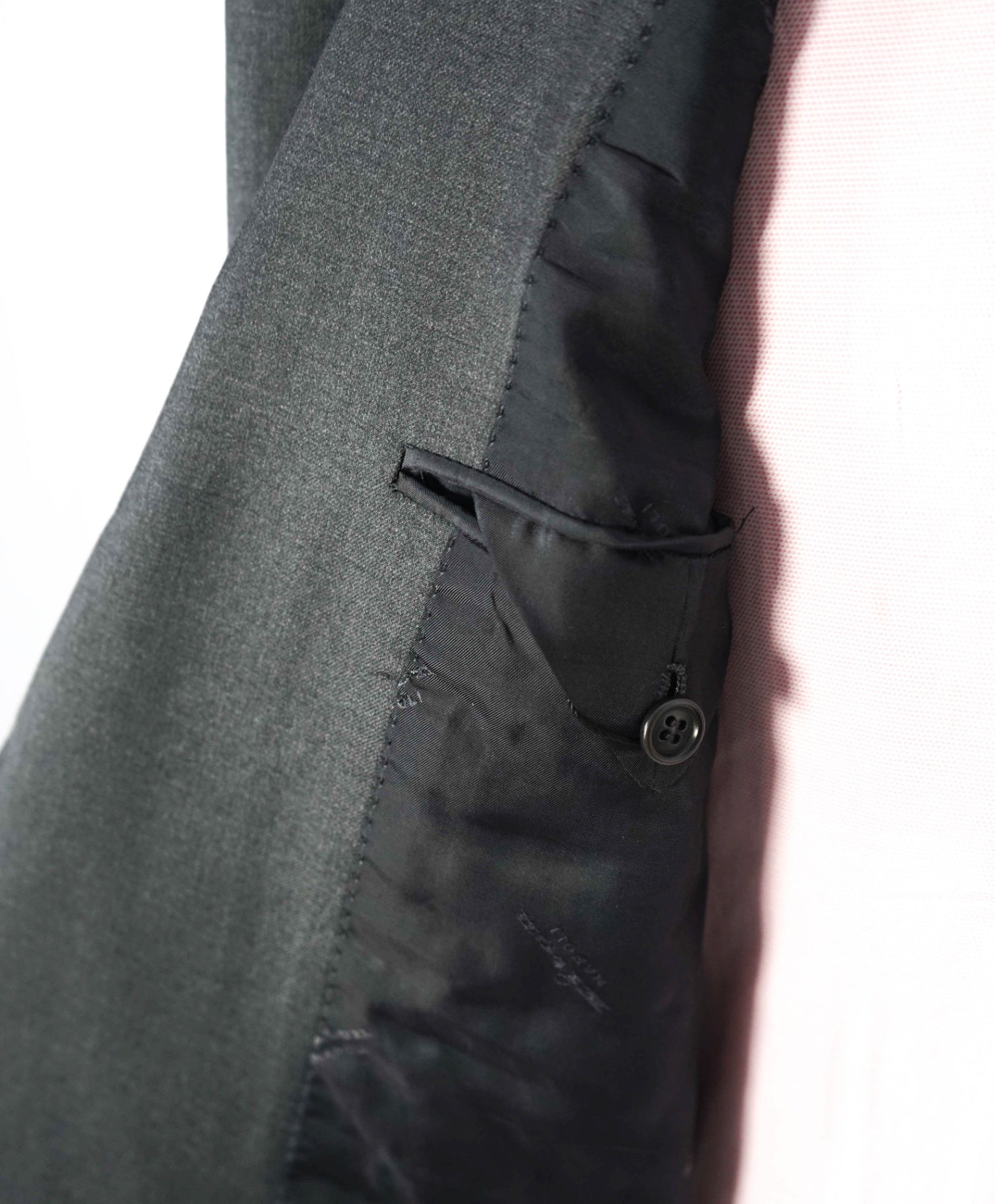 $10,000 KITON - Solid Gray 2/3-Btn Roll Lapel Flat Front Wool Suit - 41R