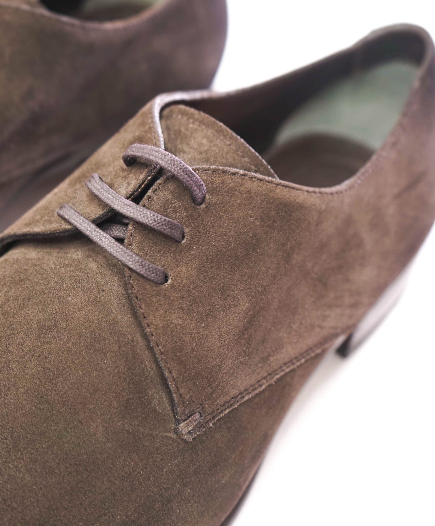 $1,890 TOM FORD - Brown Distressed Suede Derby - US 10 (9.5TF)