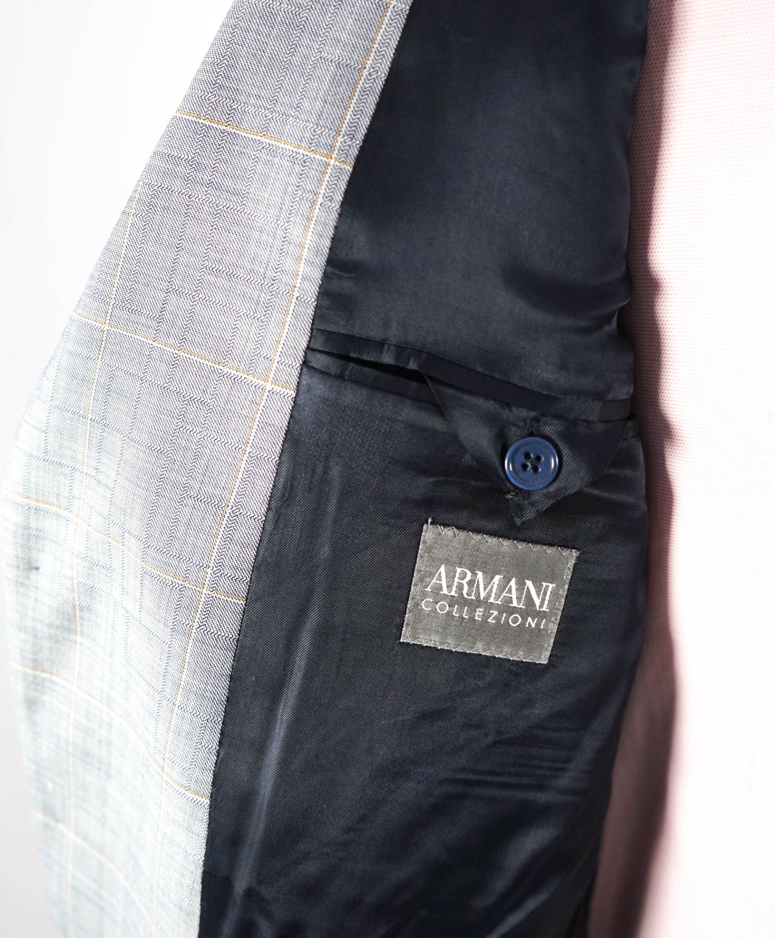 $1,895 ARMANI COLLEZIONI - Gray Windowpane Wool Suit - 42S