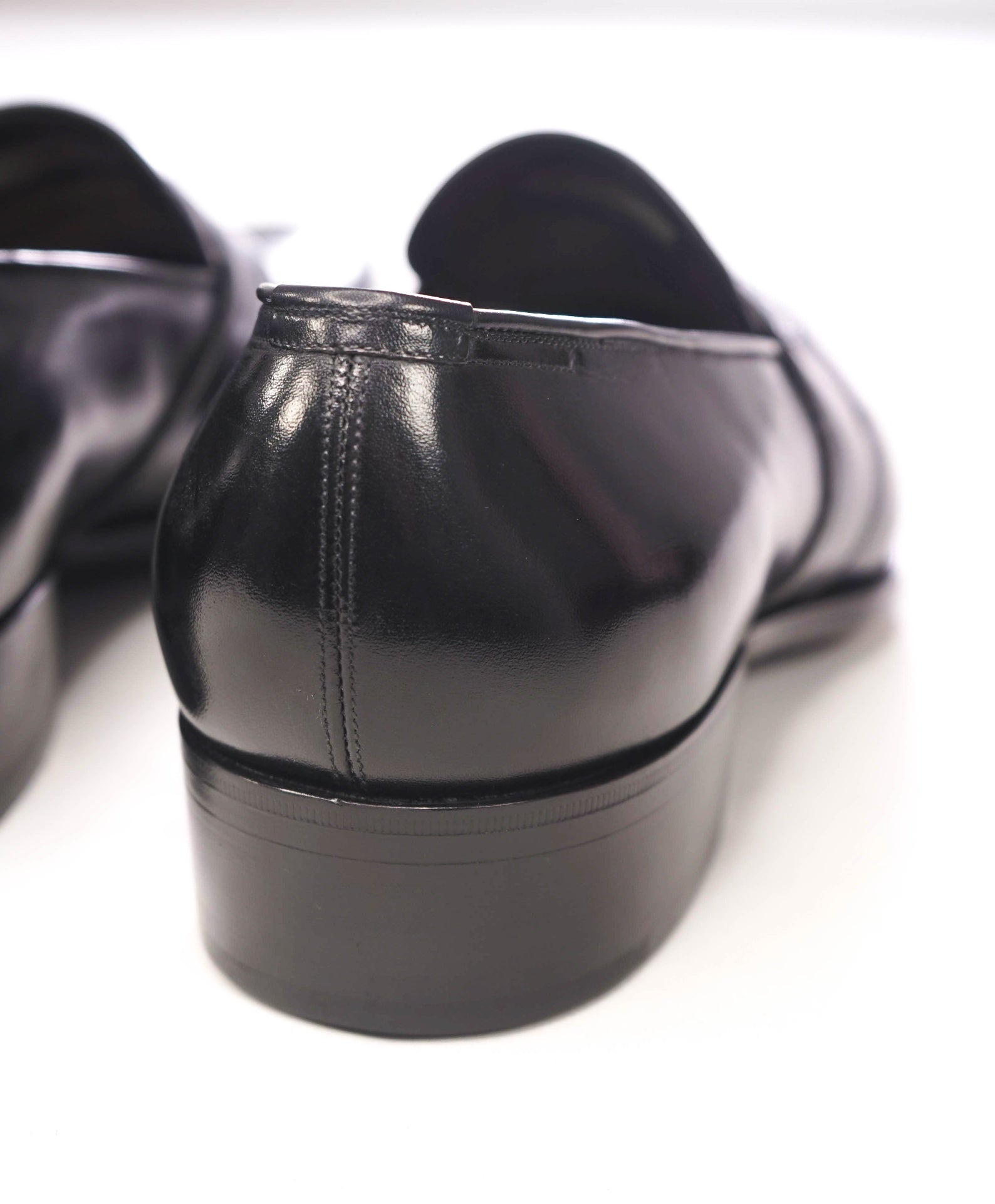 $1,790 TOM FORD - Black Leather Penny Loafers - US 8.5 EE (8TF)