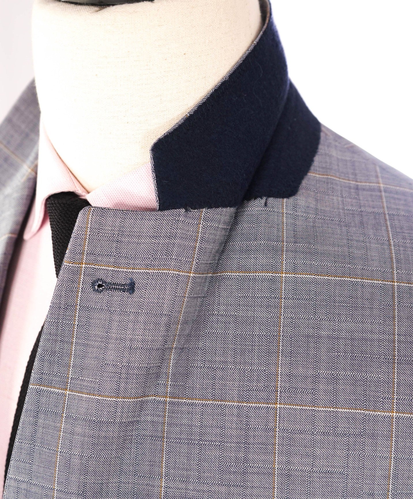 $1,895 ARMANI COLLEZIONI - Gray Windowpane Wool Suit - 42S