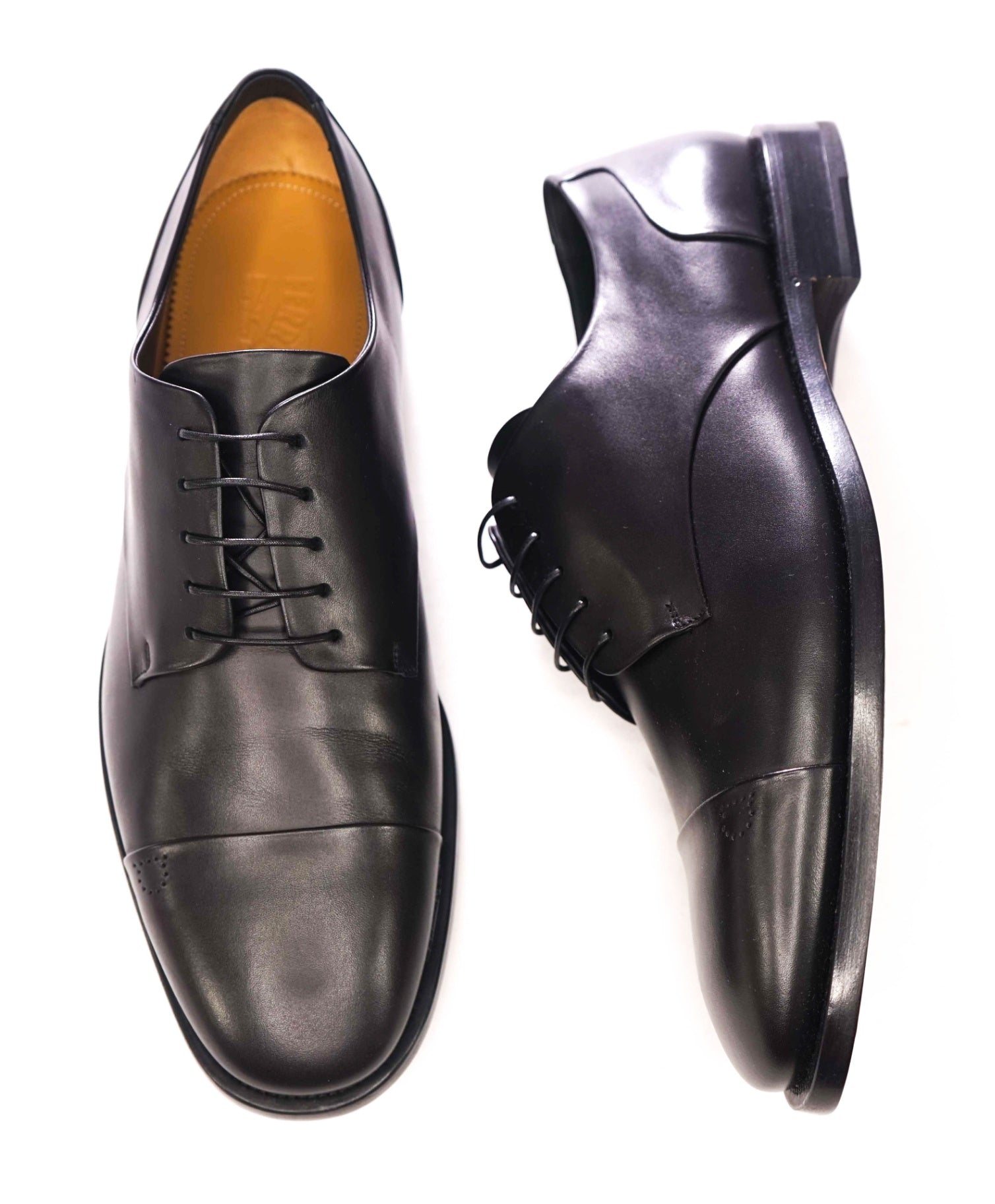 $895 FERRAGAMO - Black Leather "GAVINO" Logo Derby - 12 EE