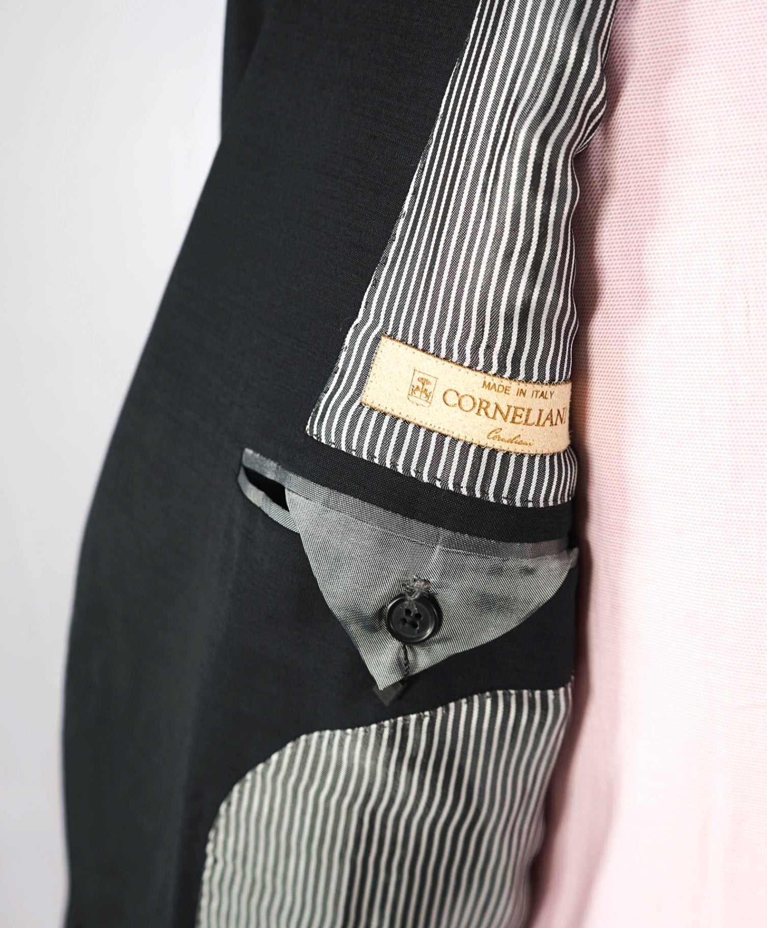 $1,595 CORNELIANI - Solid Gray Blazer Patch Pockets - 42L