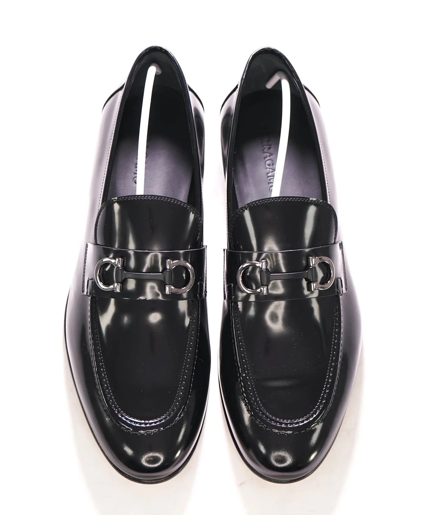 $850 FERRAGAMO - Black Leather "GIN 4" Loafers - 11 EE