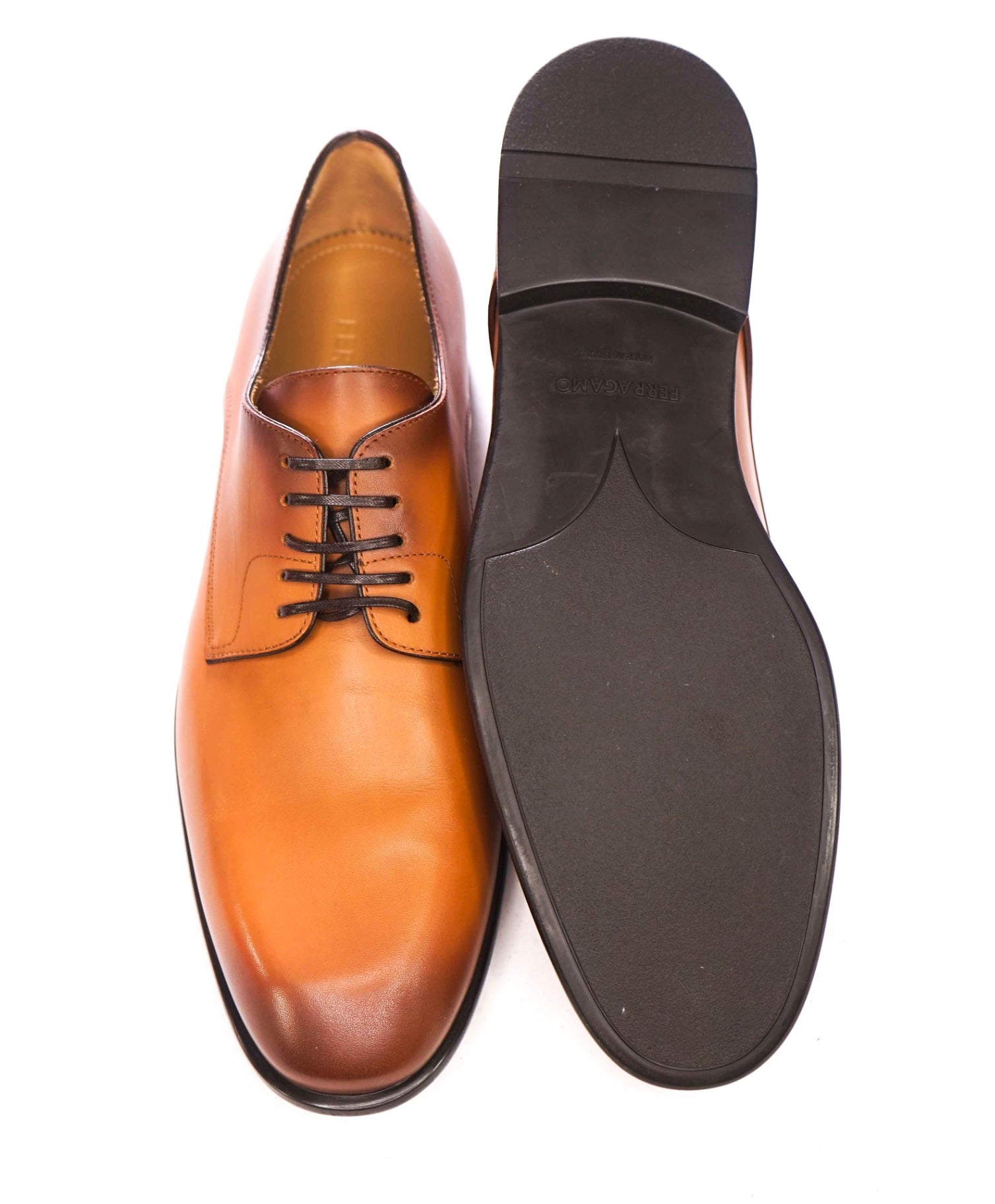 $880 FERRAGAMO - "FOSCO" Brown Patina Leather Derby - 9 D
