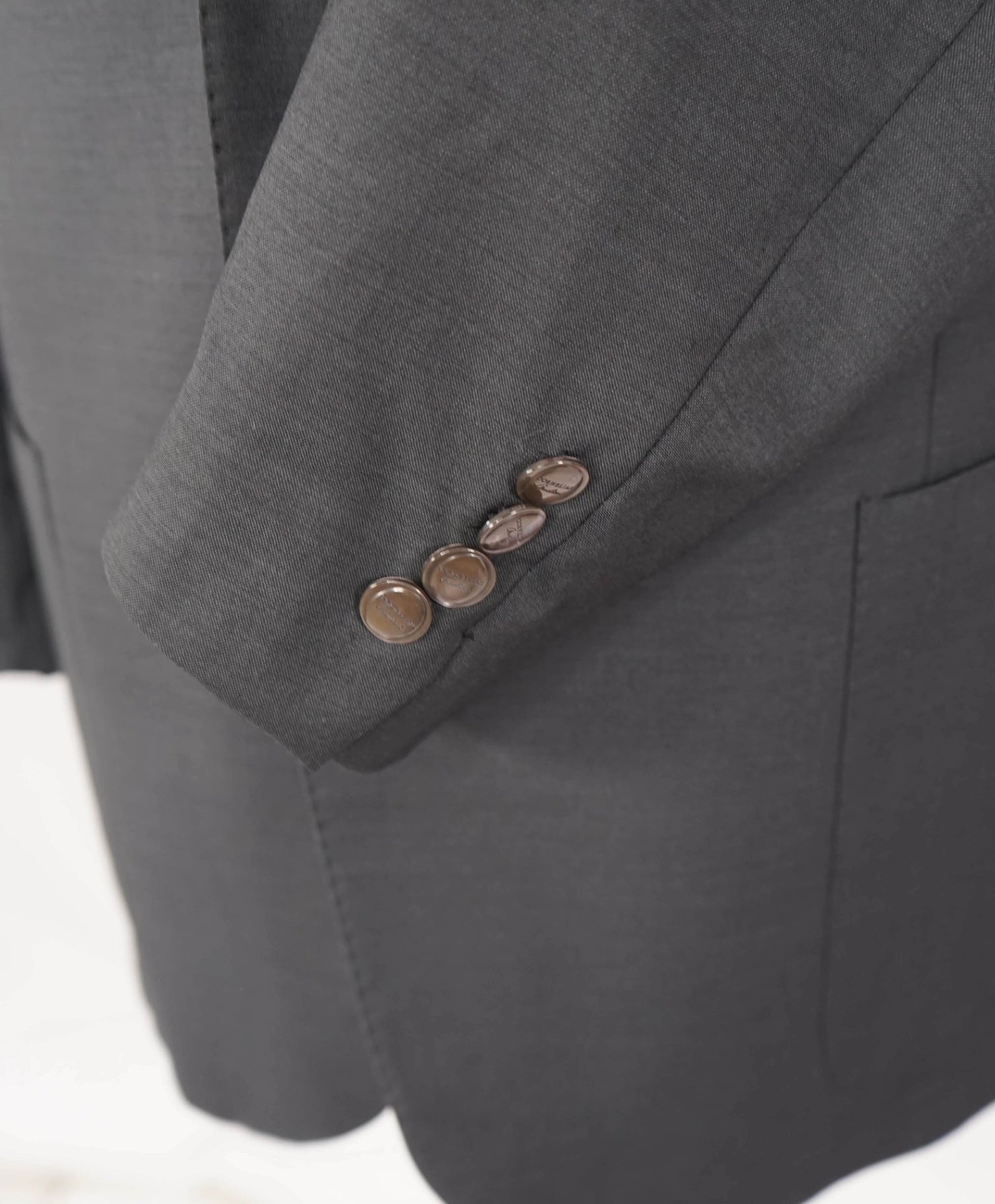 $1,595 CORNELIANI - Solid Gray Blazer Patch Pockets - 42L