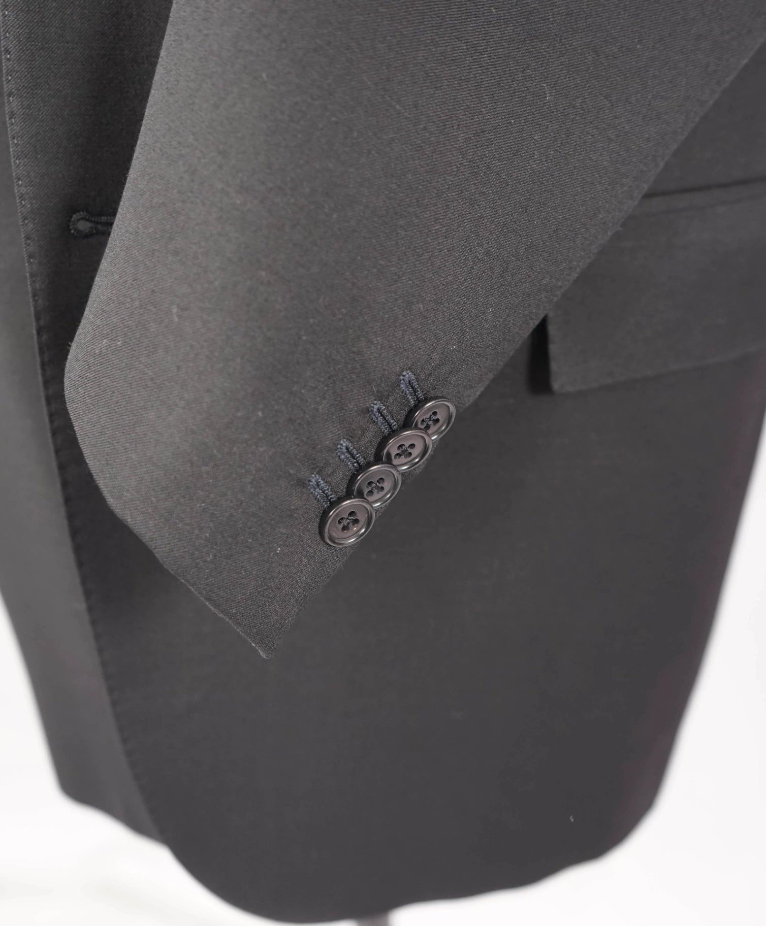 $2,895 ERMENEGILDO ZEGNA - "MULTISEASON" Solid Black Blazer - 44L