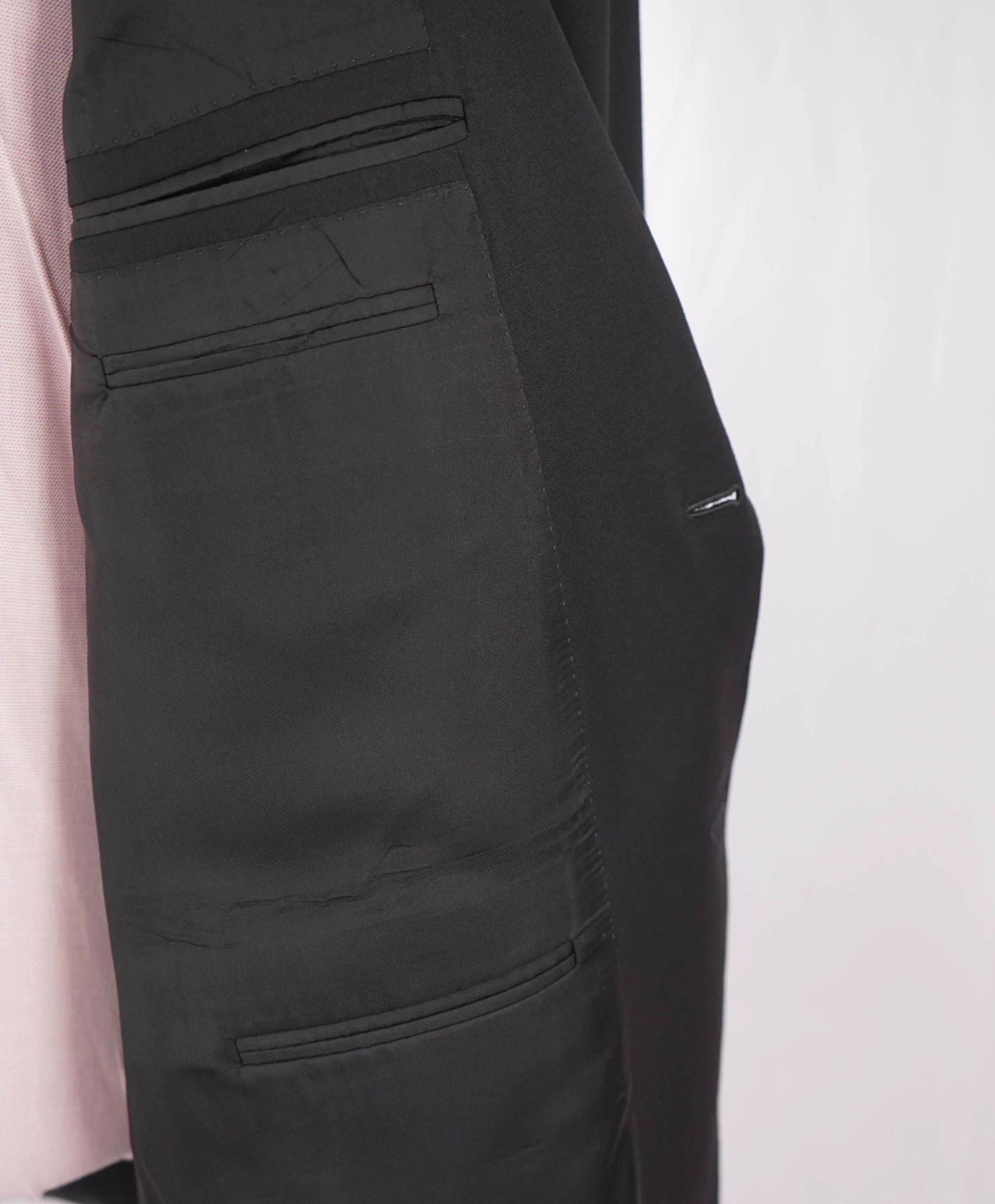 $2,895 ERMENEGILDO ZEGNA - "MULTISEASON" Solid Black Blazer - 44L