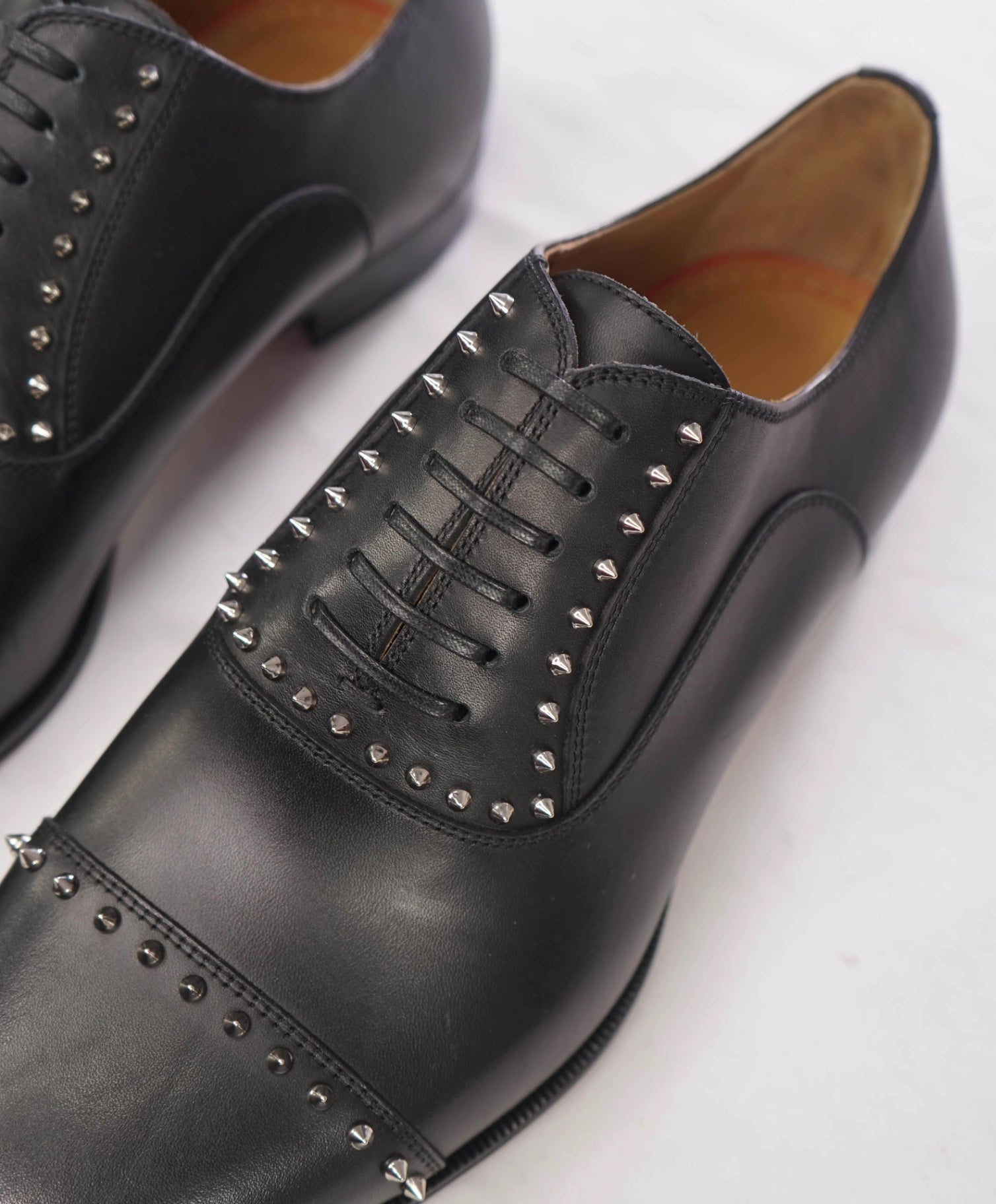 $1,200 CHRISTIAN LOUBOUTIN - *CLOOCLOO* Black Spike Oxfords - US 9 (42EU)