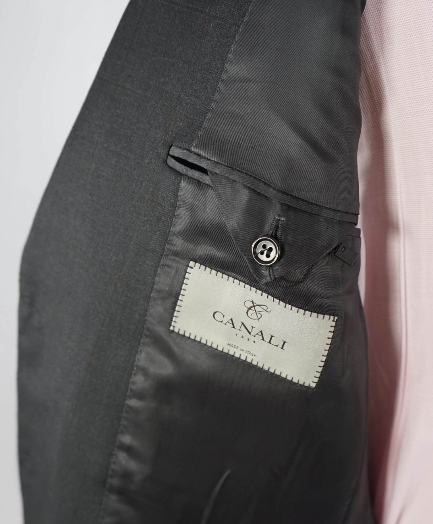 $1,895 CANALI - Gray / Brown Windowpane Check Blazer - 42R