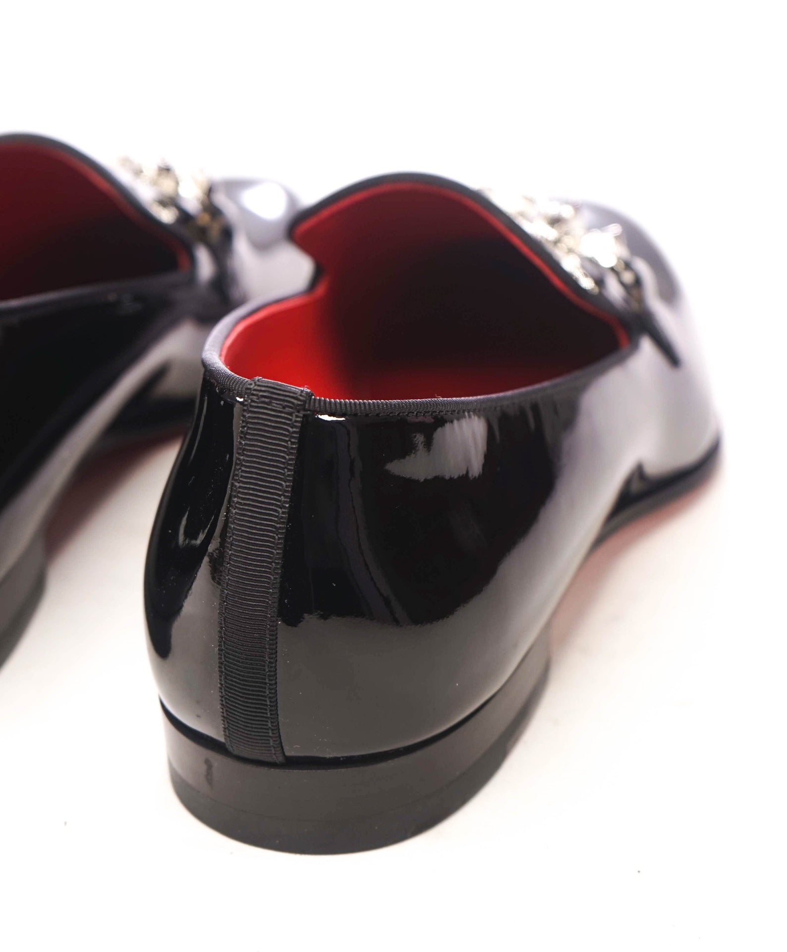 $1,725 CHRISTIAN LOUBOUTIN - Black Patent Leather "EQUISWING" Loafers - US 7 (40EU)