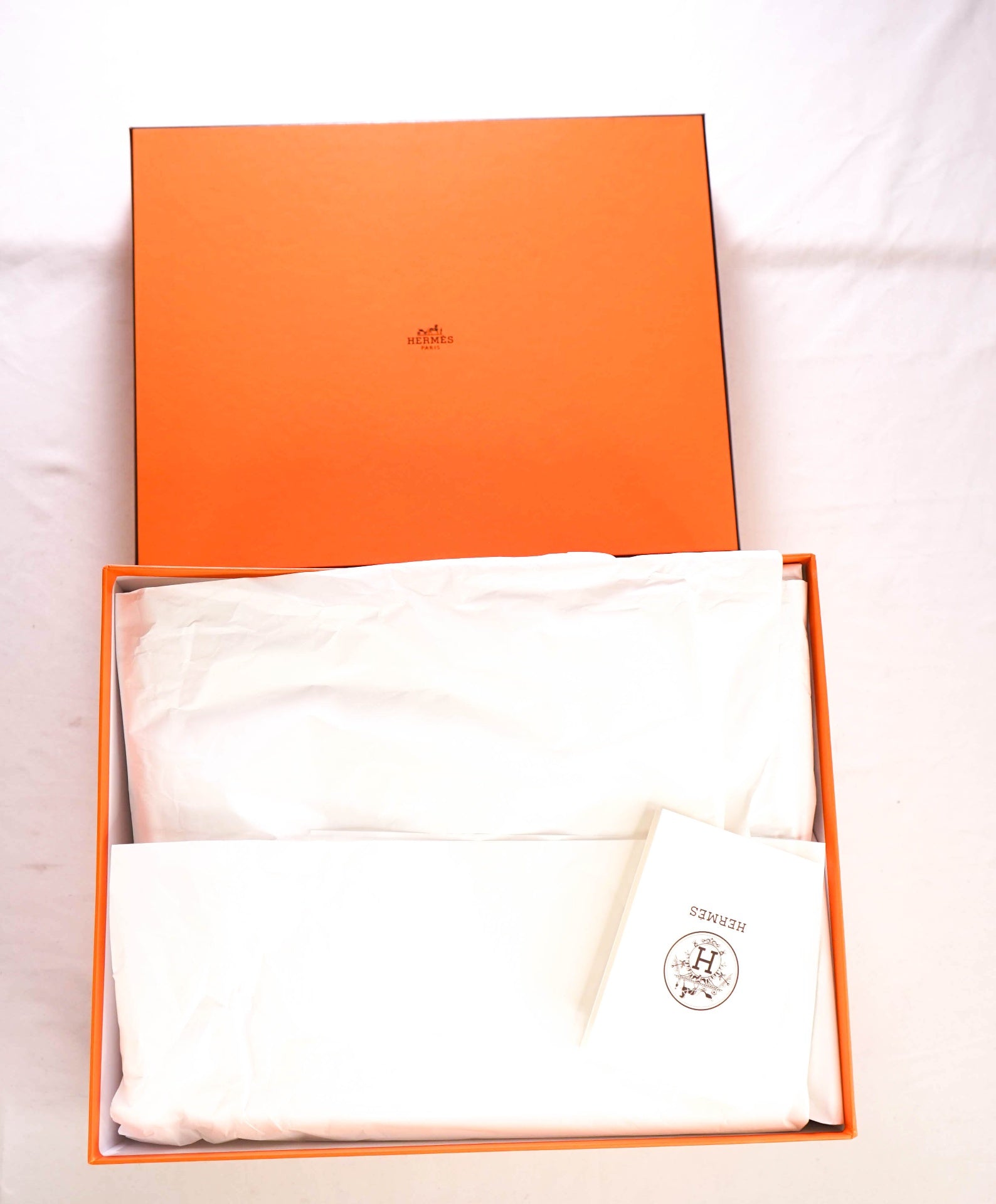 HERMES - Handbag "PICOTIN" Lock 22 Clemence Bull Calf Skin 37 Gold