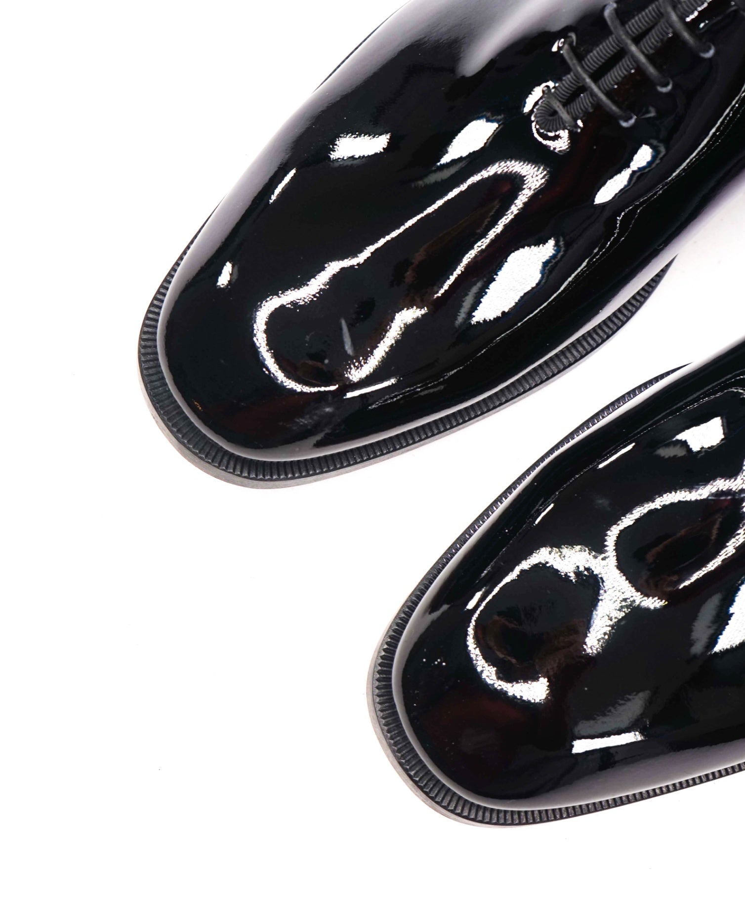 $1,145 CHRISTIAN LOUBOUTIN - *CORTEO* Black Patent Oxfords - US 10 (43EU)