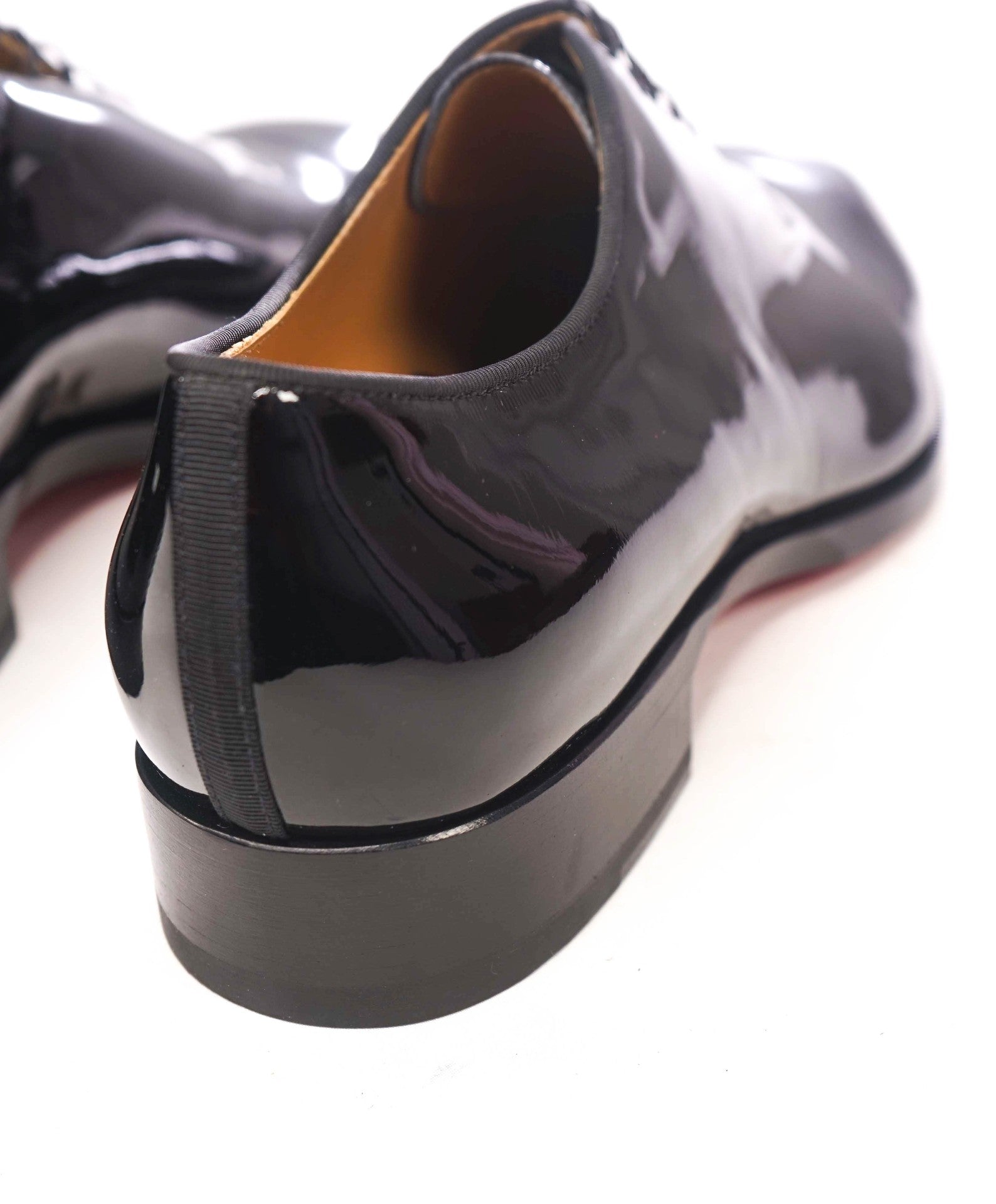 $1,145 CHRISTIAN LOUBOUTIN - *CORTEO* Black Patent Oxfords - US 10 (43EU)