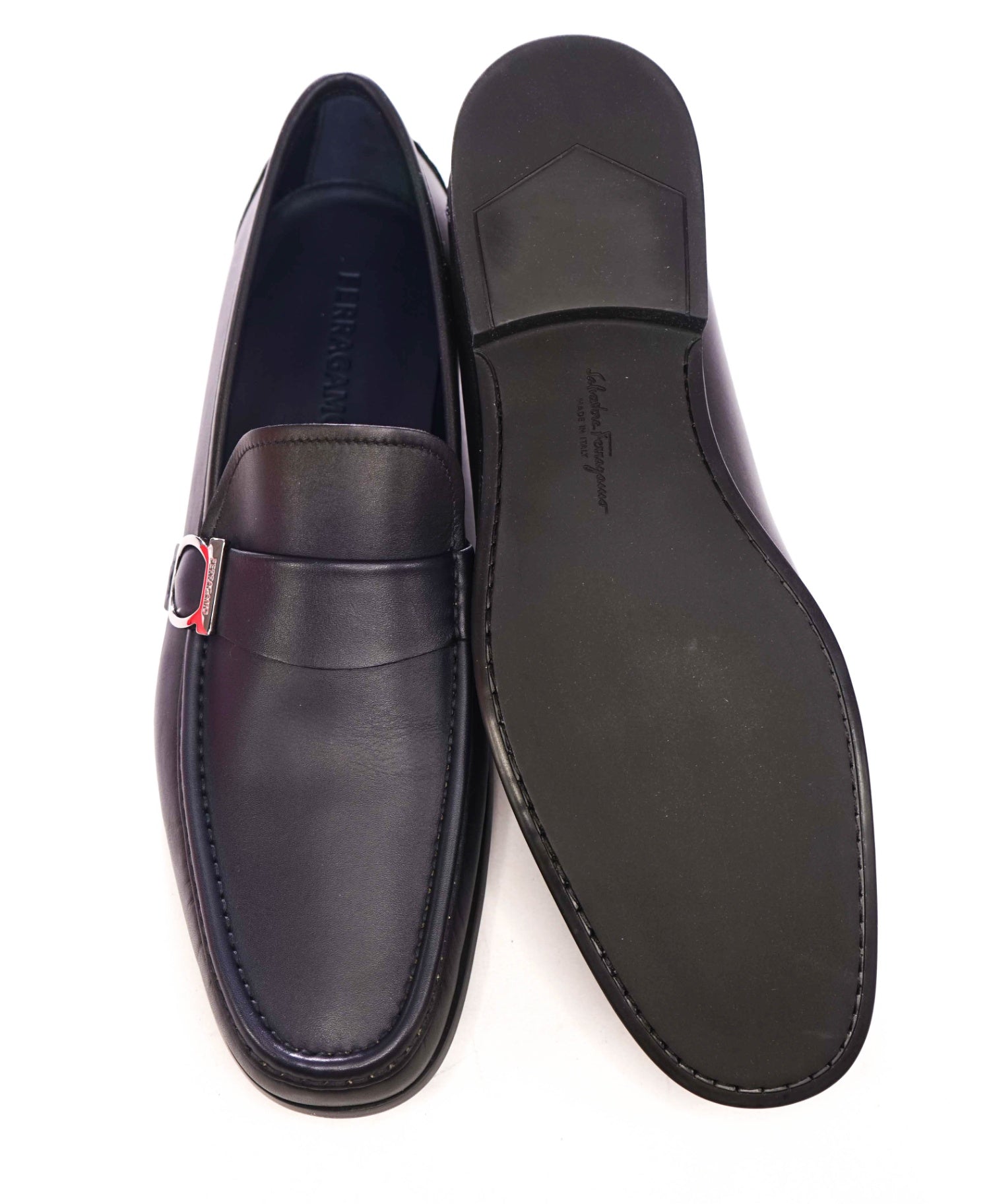 $850 FERRAGAMO - Midnight Blue Leather "DUOMO" Loafers - 9 E