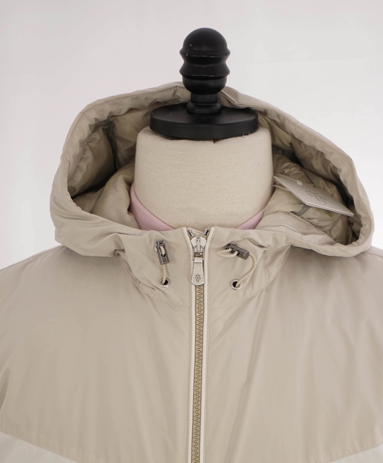 $2,595 ELEVENTY - Neutra Down Hooded Coat Parka (Cucinelli)  - 40R