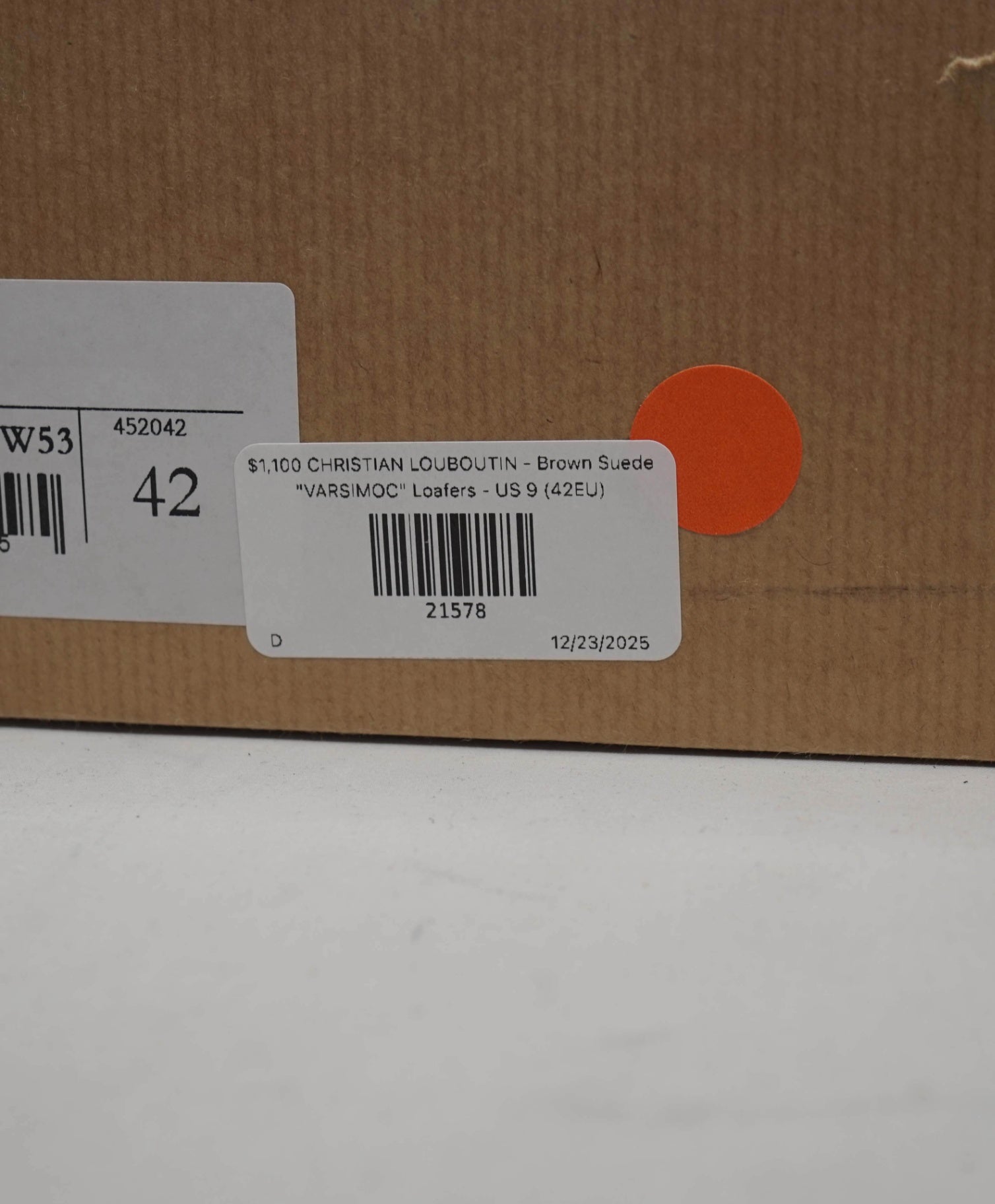 $1,100 CHRISTIAN LOUBOUTIN - Brown Suede "VARSIMOC" Loafers - US 9 (42EU)