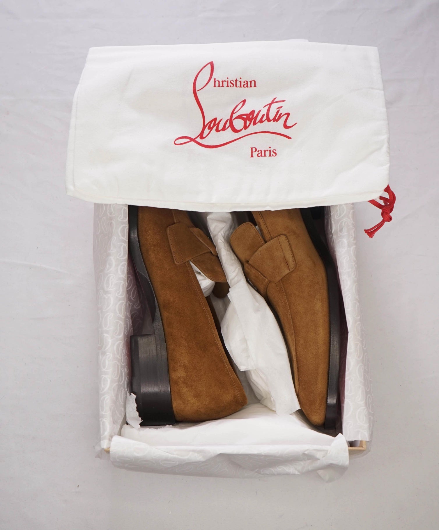 $1,100 CHRISTIAN LOUBOUTIN - Brown Suede "VARSIMOC" Loafers - US 10.5 (43.5EU)