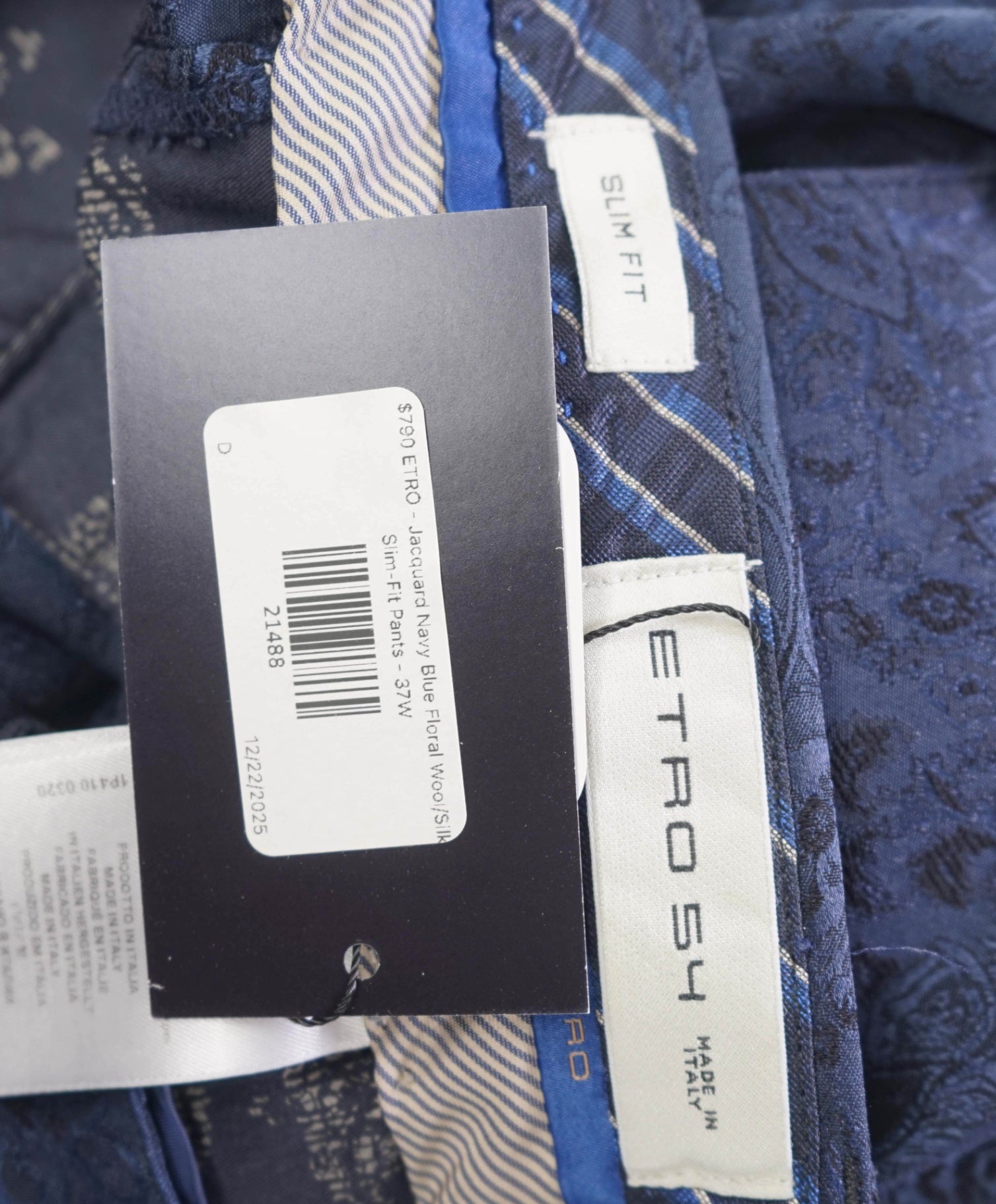 $790 ETRO - Jacquard Navy Blue Floral Wool/Silk Slim-Fit Pants - 37W