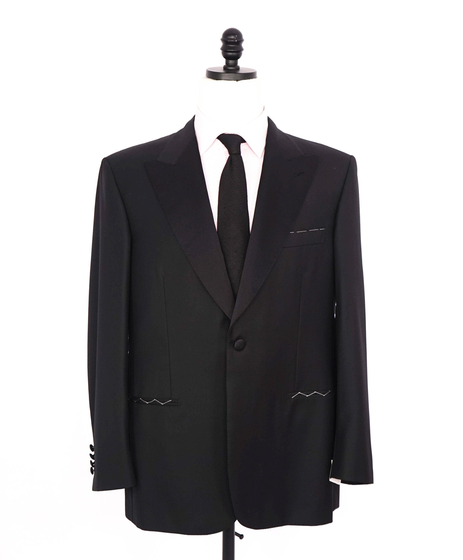 $6,270 BRIONI - Black Wool "SPARTACO" Peak Lapel Tuxedo - 42S US