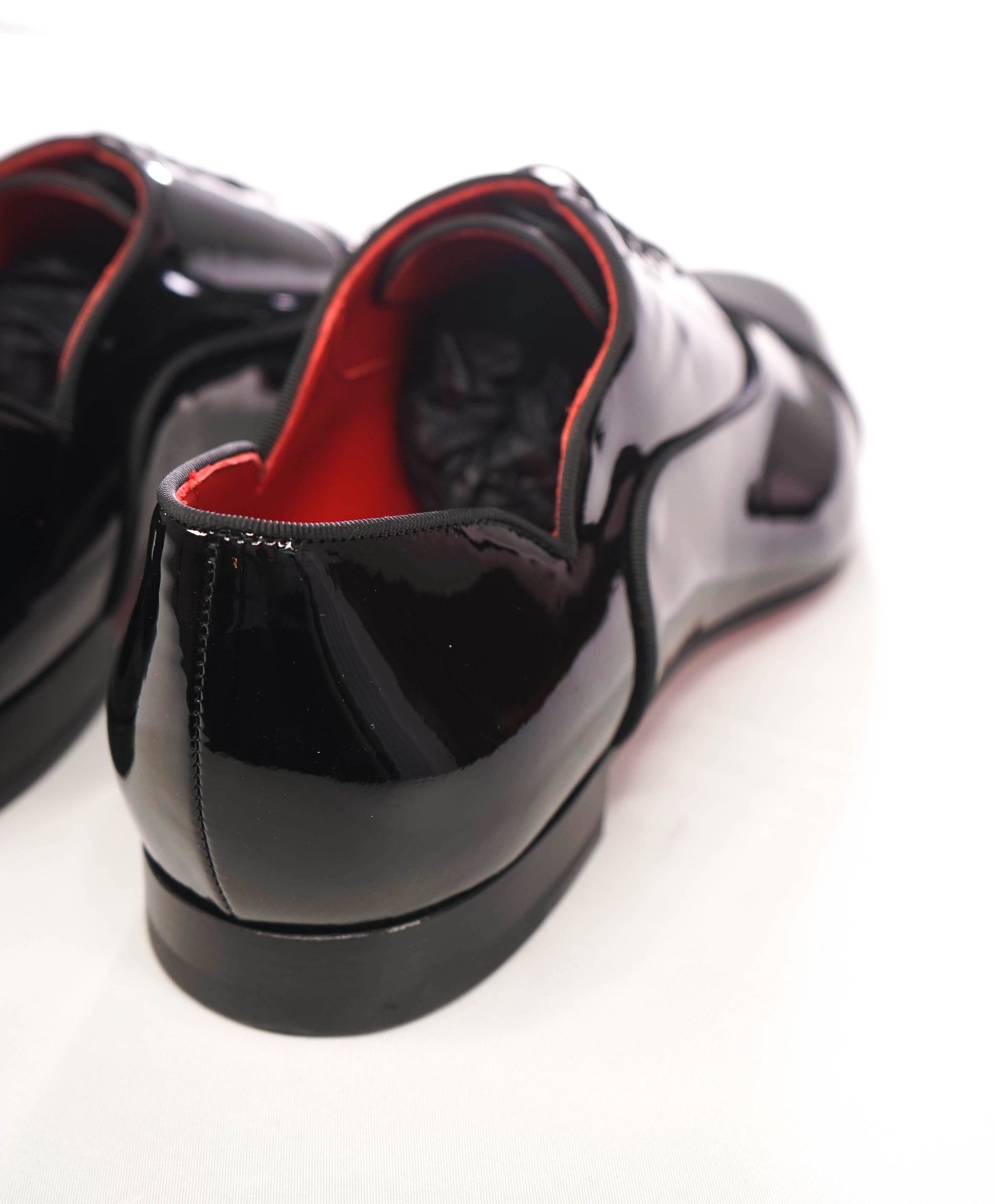 $1,050 Christian Louboutin - Black "Greggy Chick" Oxford - US 12 (45EU)