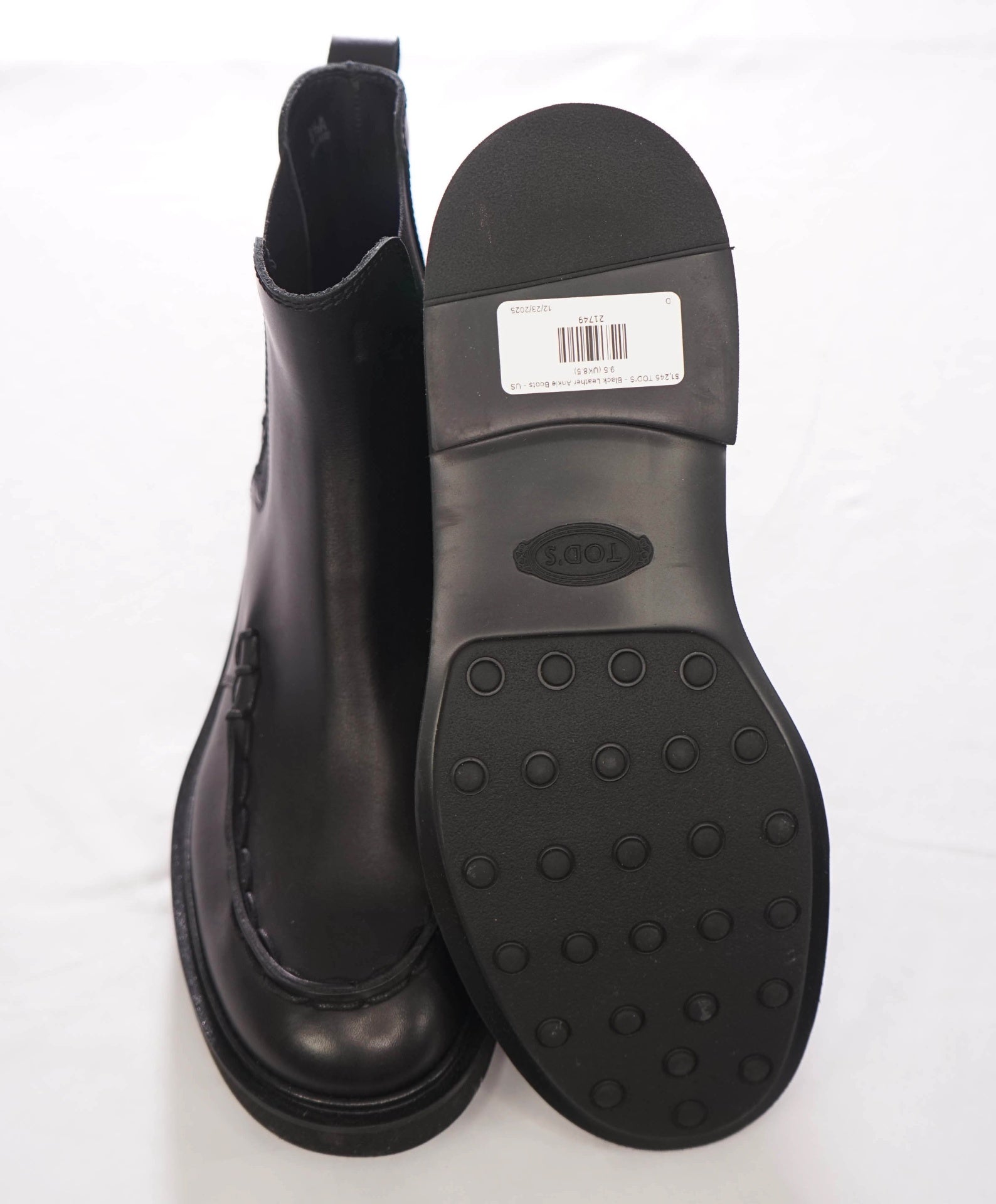 $1,245 TOD'S - Black Leather Ankle Boots - US 9.5 (UK8.5)