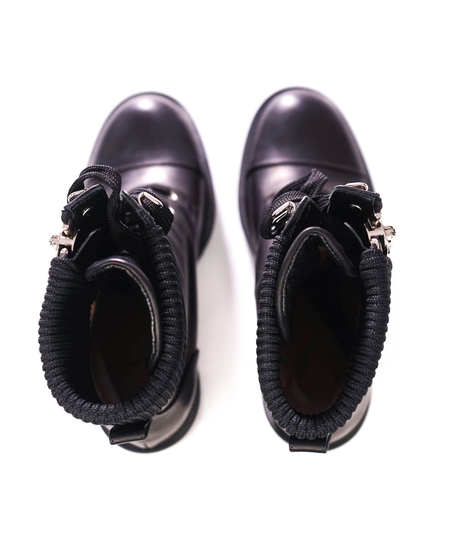 $2,295 CHRISTIAN LOUBOUTIN - Black EN HIVER Boots - US 7.5 (37.5EU)