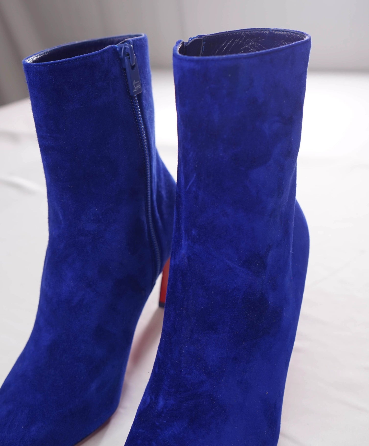 $1,395 CHRISTIAN LOUBOUTIN - Condora Suede 80mm Boots - US 7.5 (37.5EU)