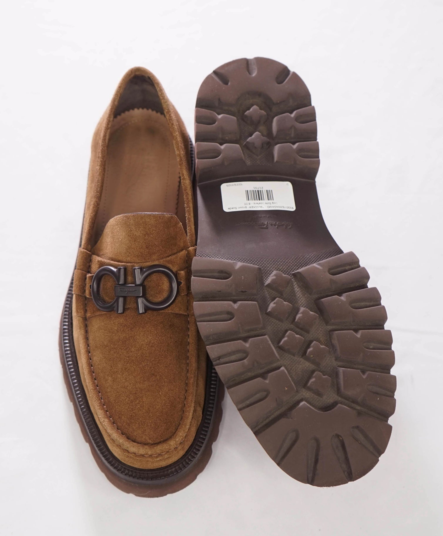 $930 FERRAGAMO - "BLEEKER" Brown Suede Lug Sole Loafers - 8 EE