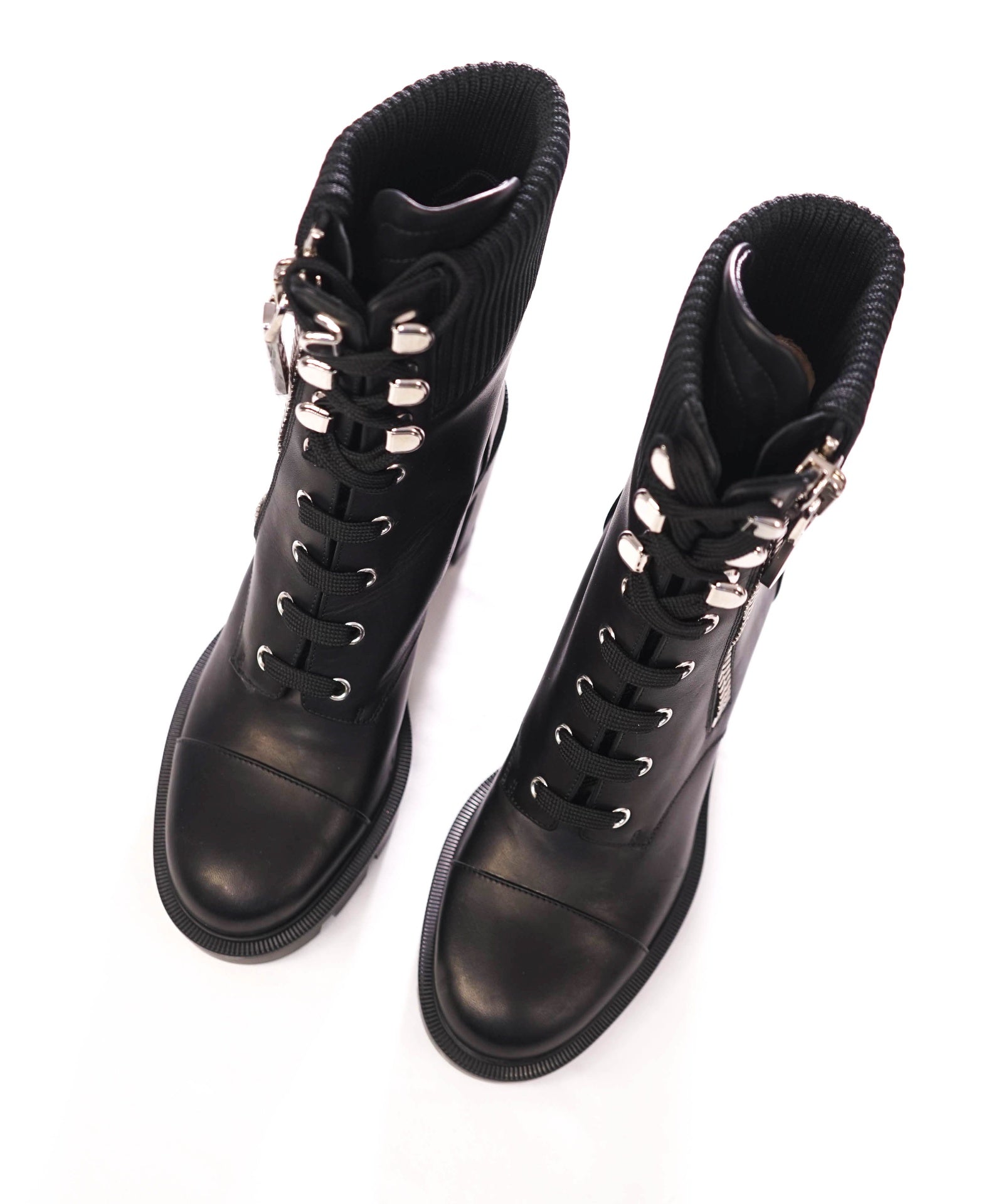 $2,295 CHRISTIAN LOUBOUTIN - Black EN HIVER Boots - US 7.5 (37.5EU)